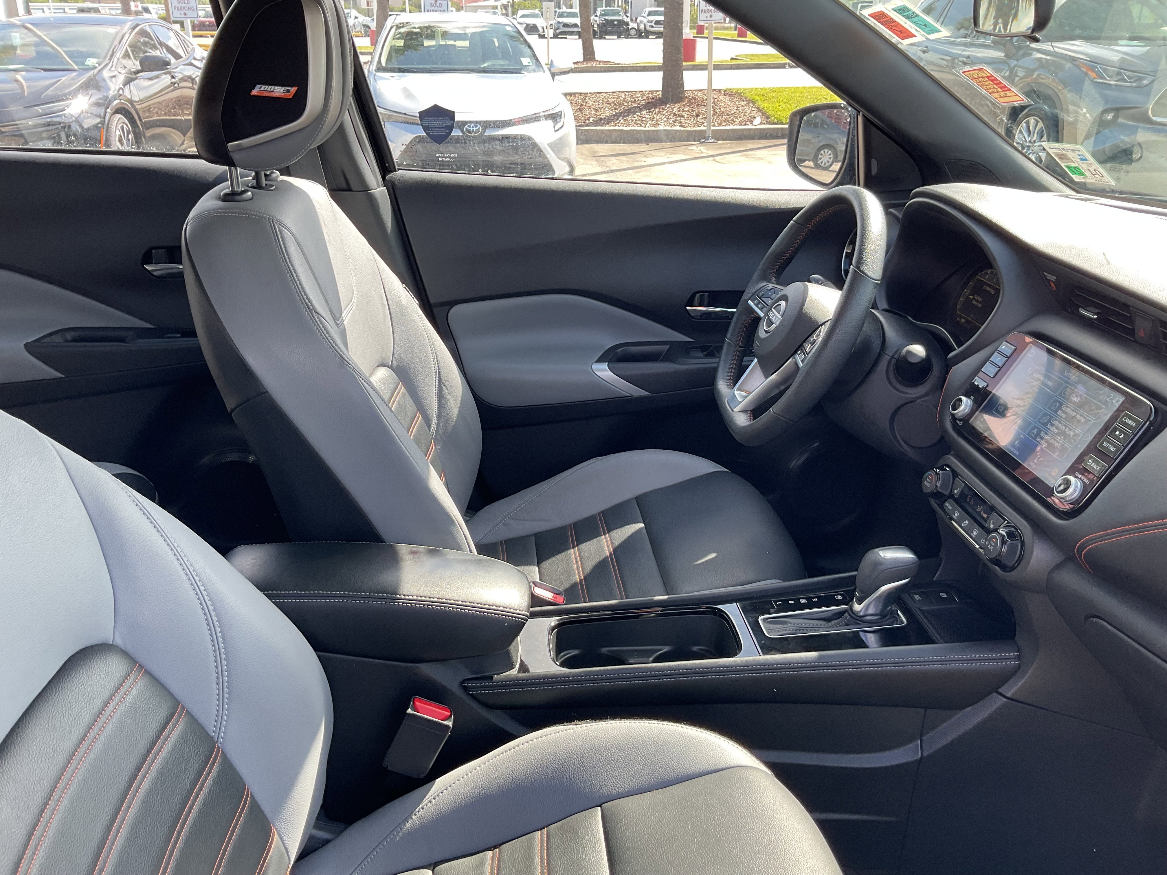 2023 Nissan Kicks SR