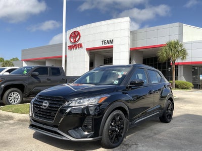 2023 Nissan Kicks SR