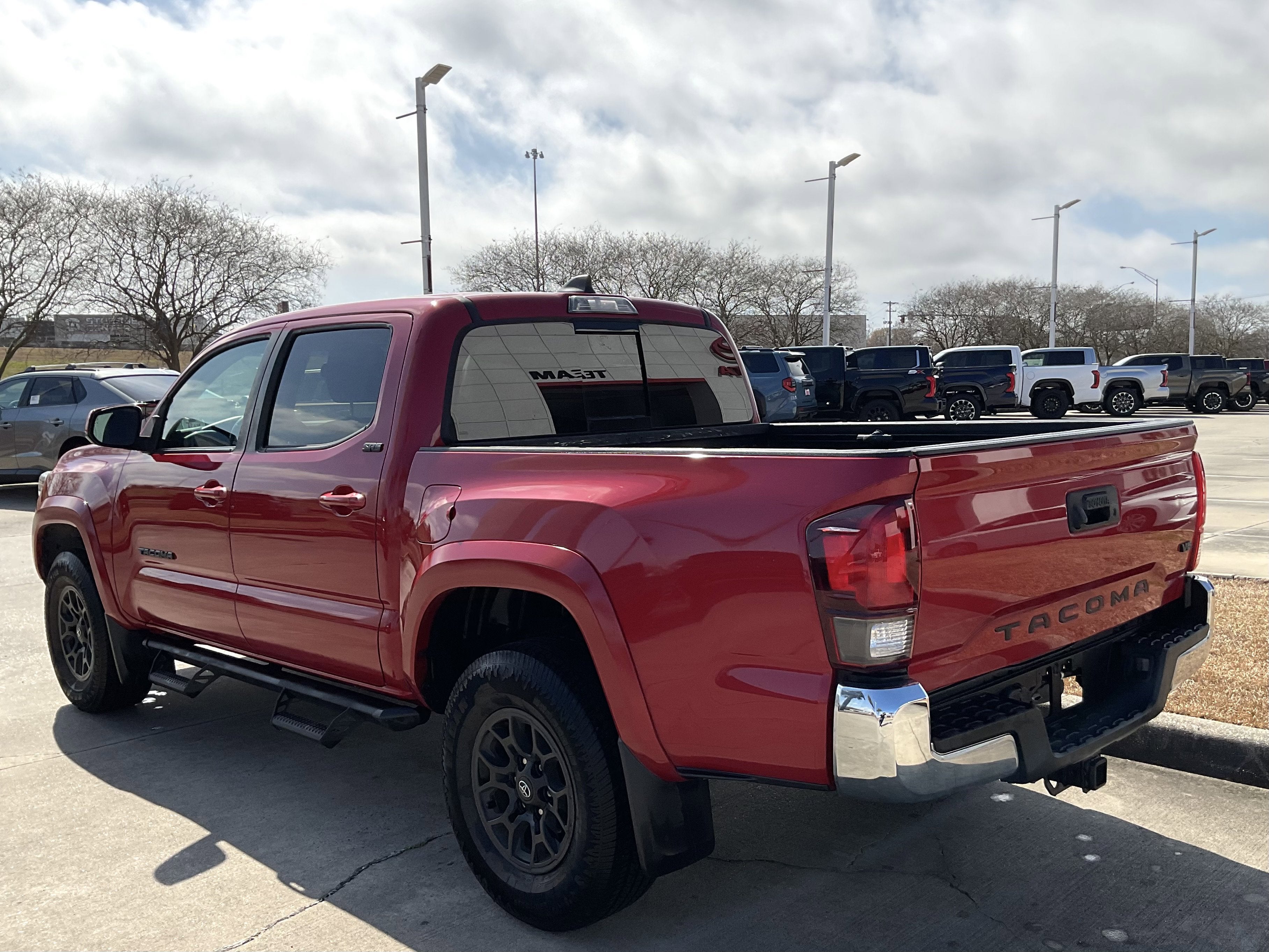 2022 Toyota TACOMA SR5 SR5