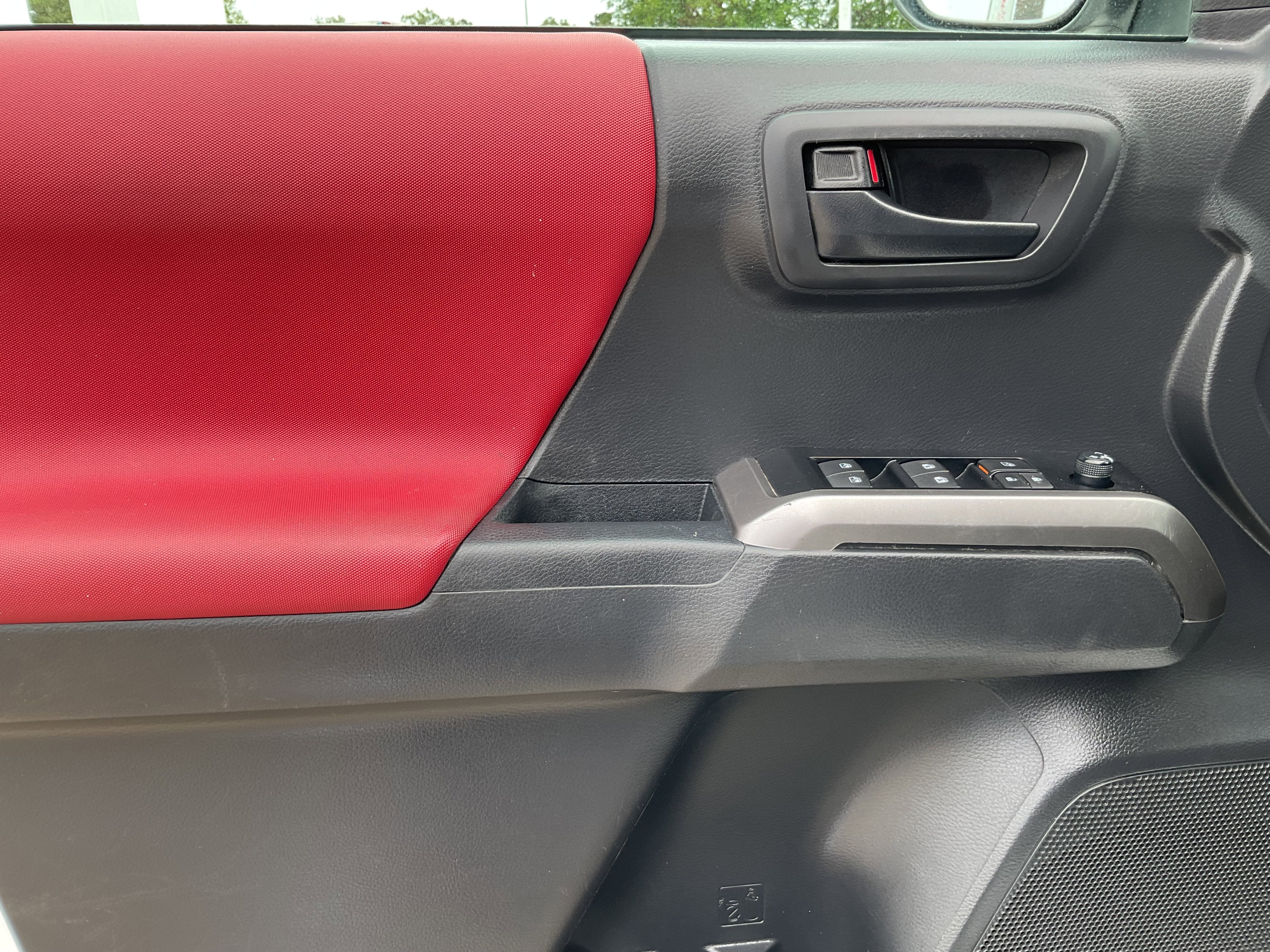 2023 Toyota TACOMA SR5 SR5