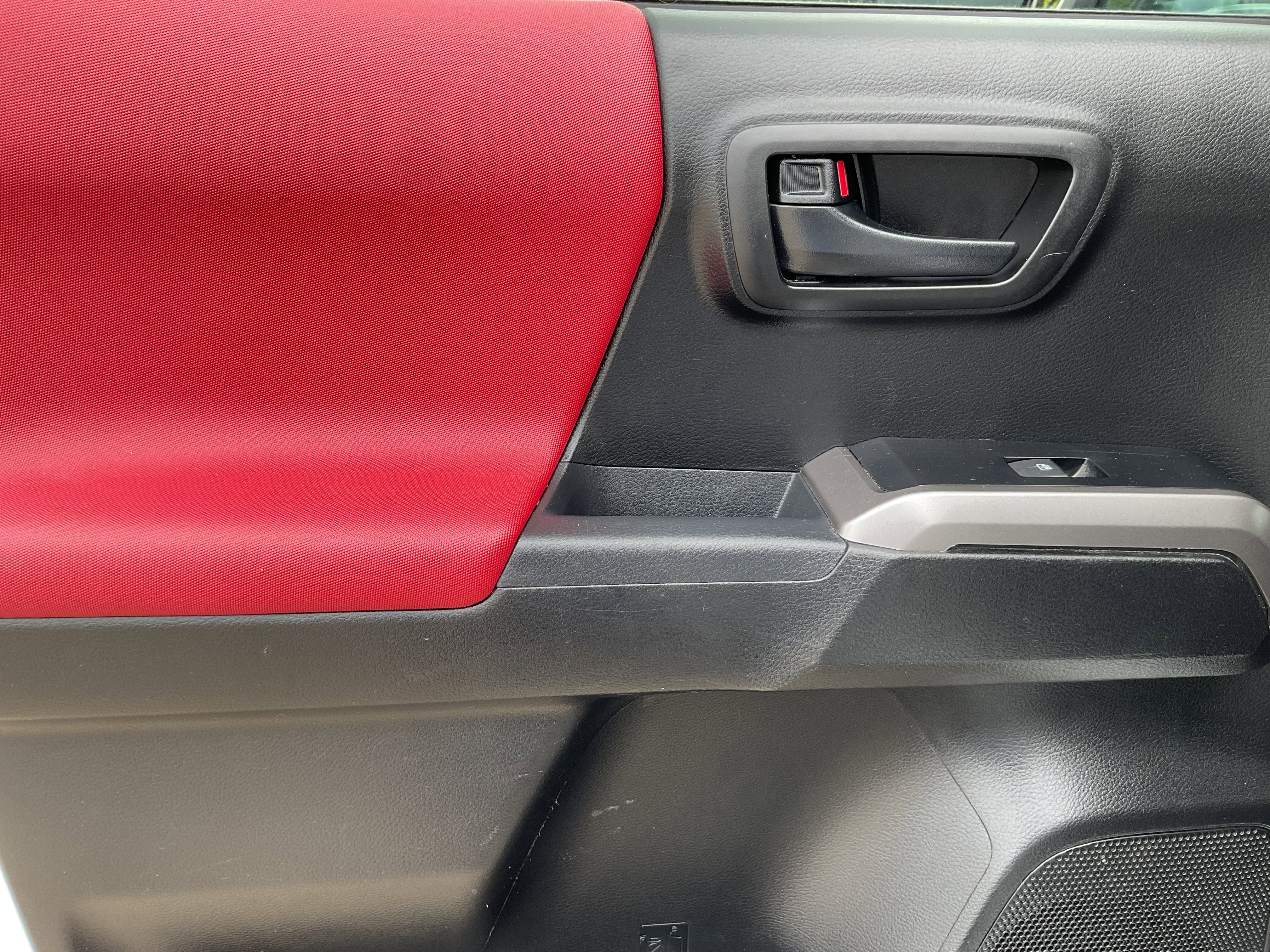 2023 Toyota TACOMA SR5 SR5