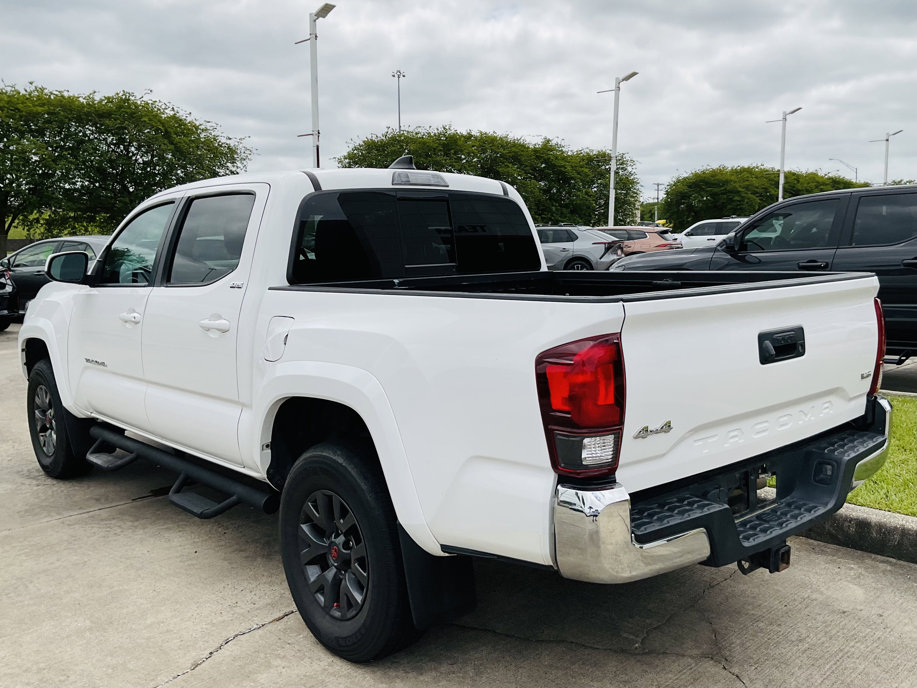 2023 Toyota TACOMA SR5 SR5