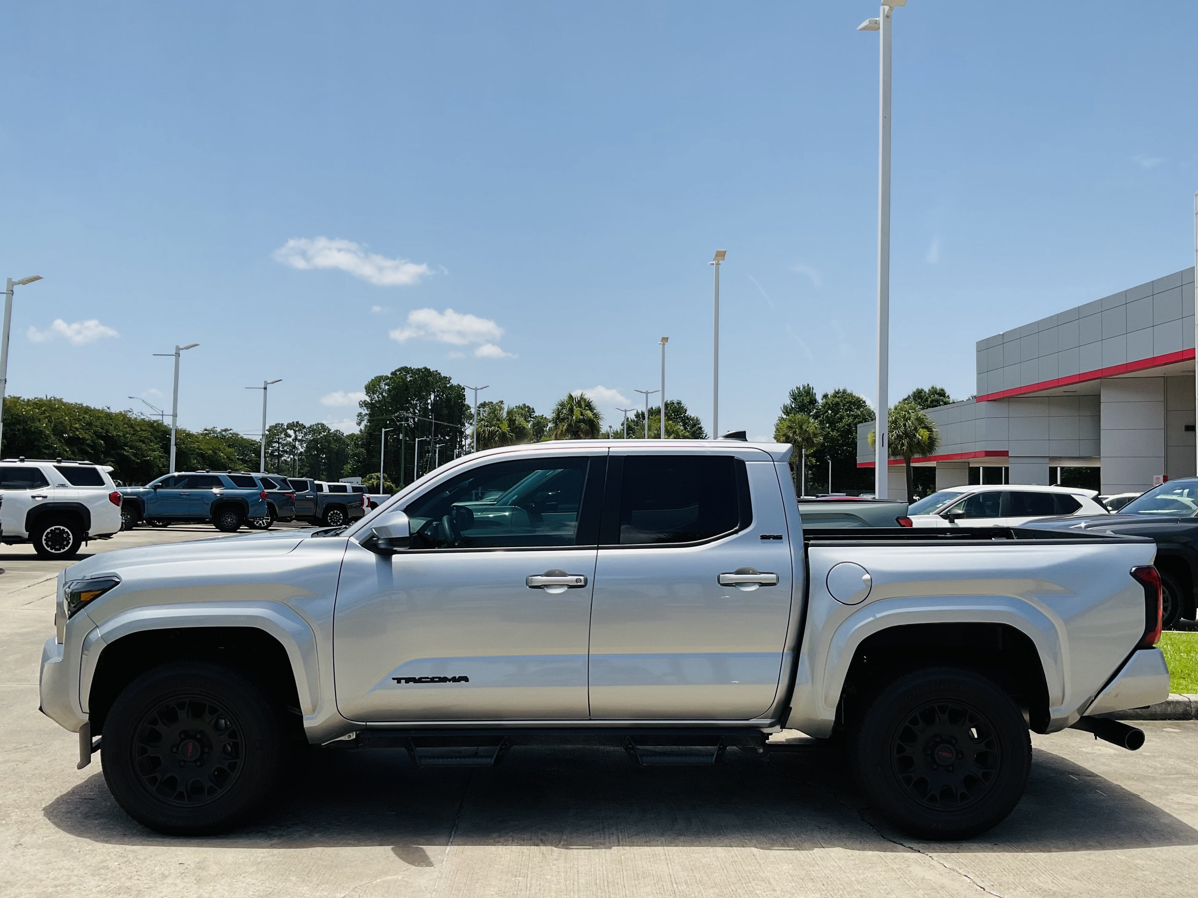 2025 Toyota Tacoma SR5