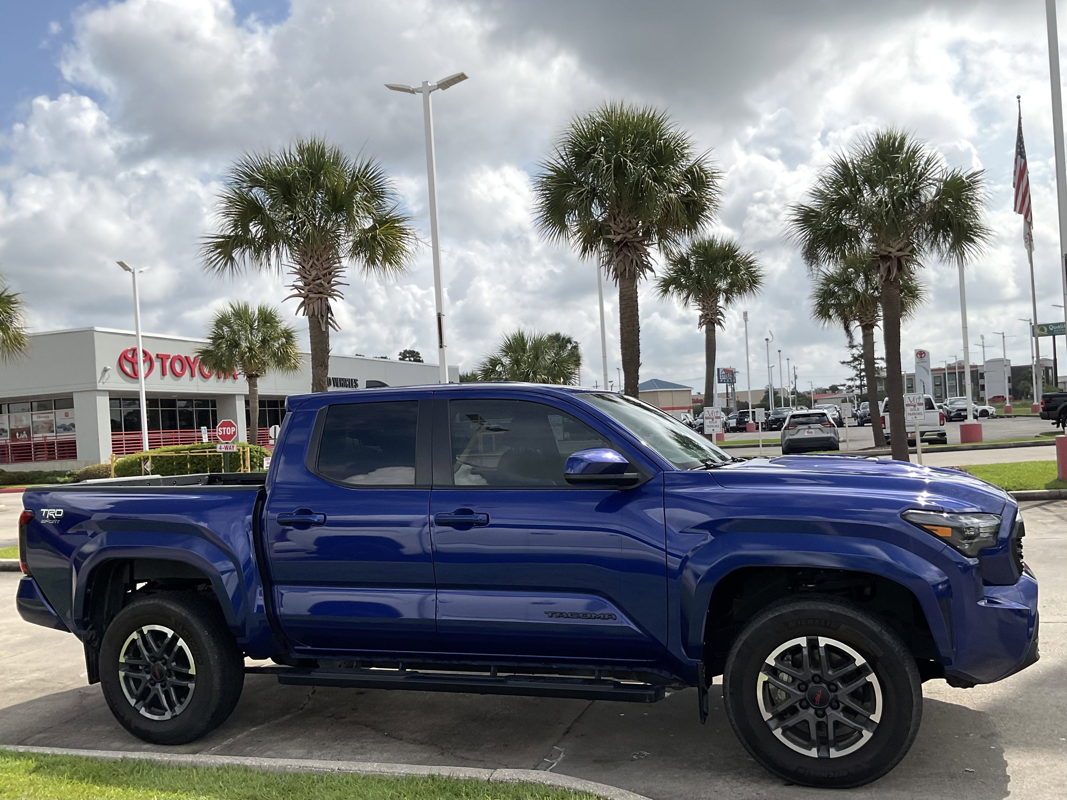 2024 Toyota Tacoma 2WD TRD Sport