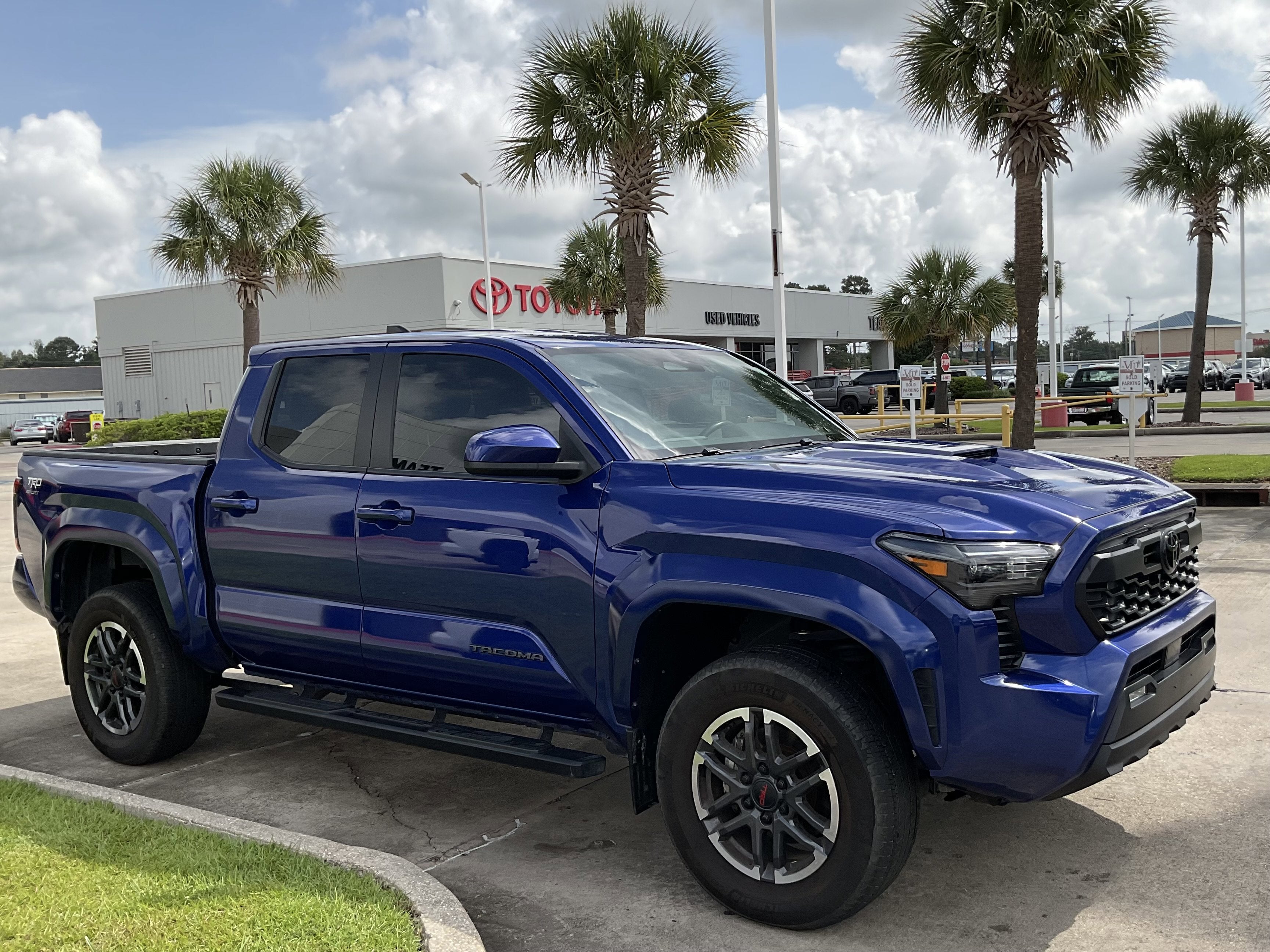 2024 Toyota Tacoma 2WD TRD Sport