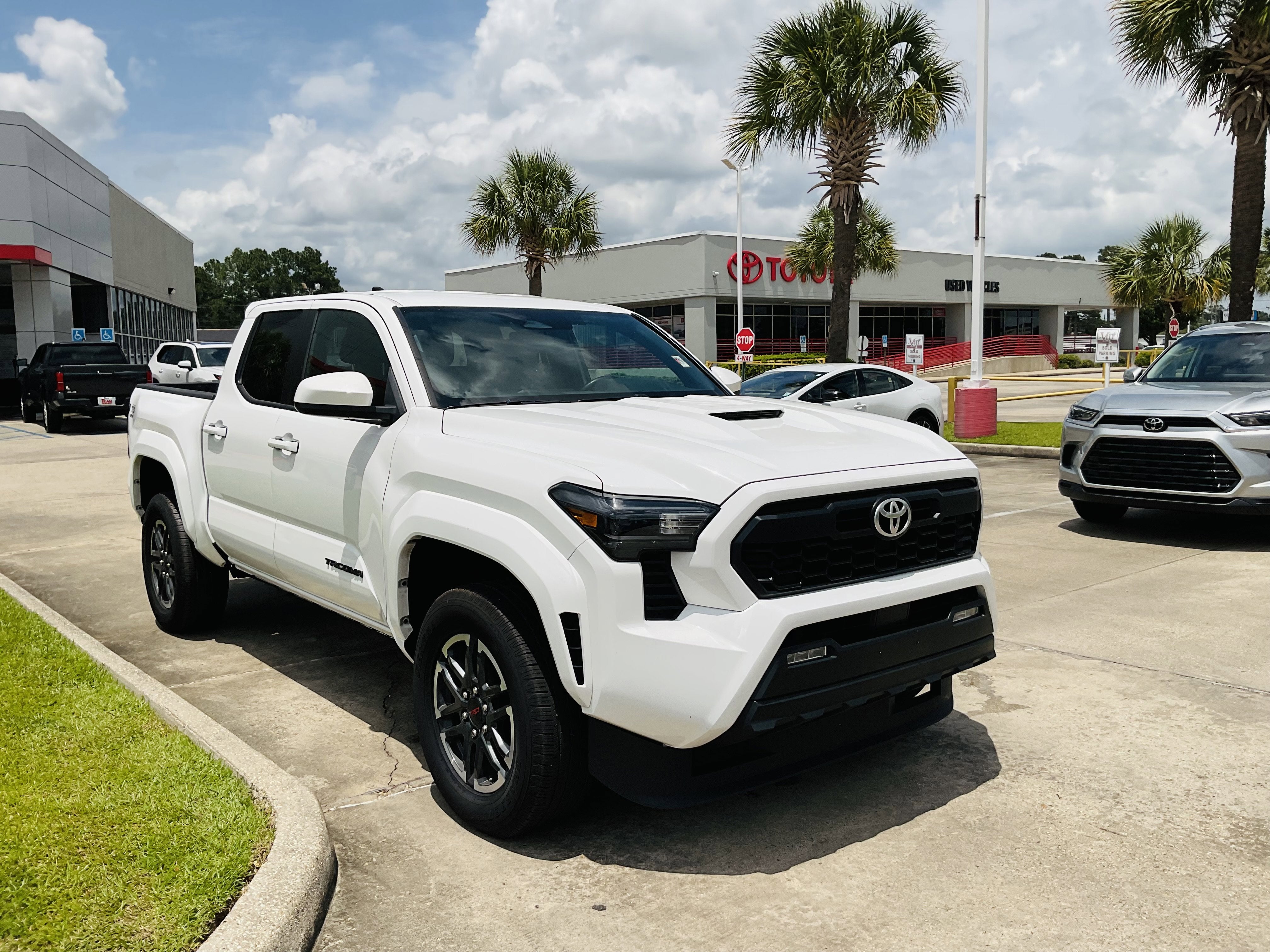2024 Toyota TACOMA TRD SPORT TRD Sport