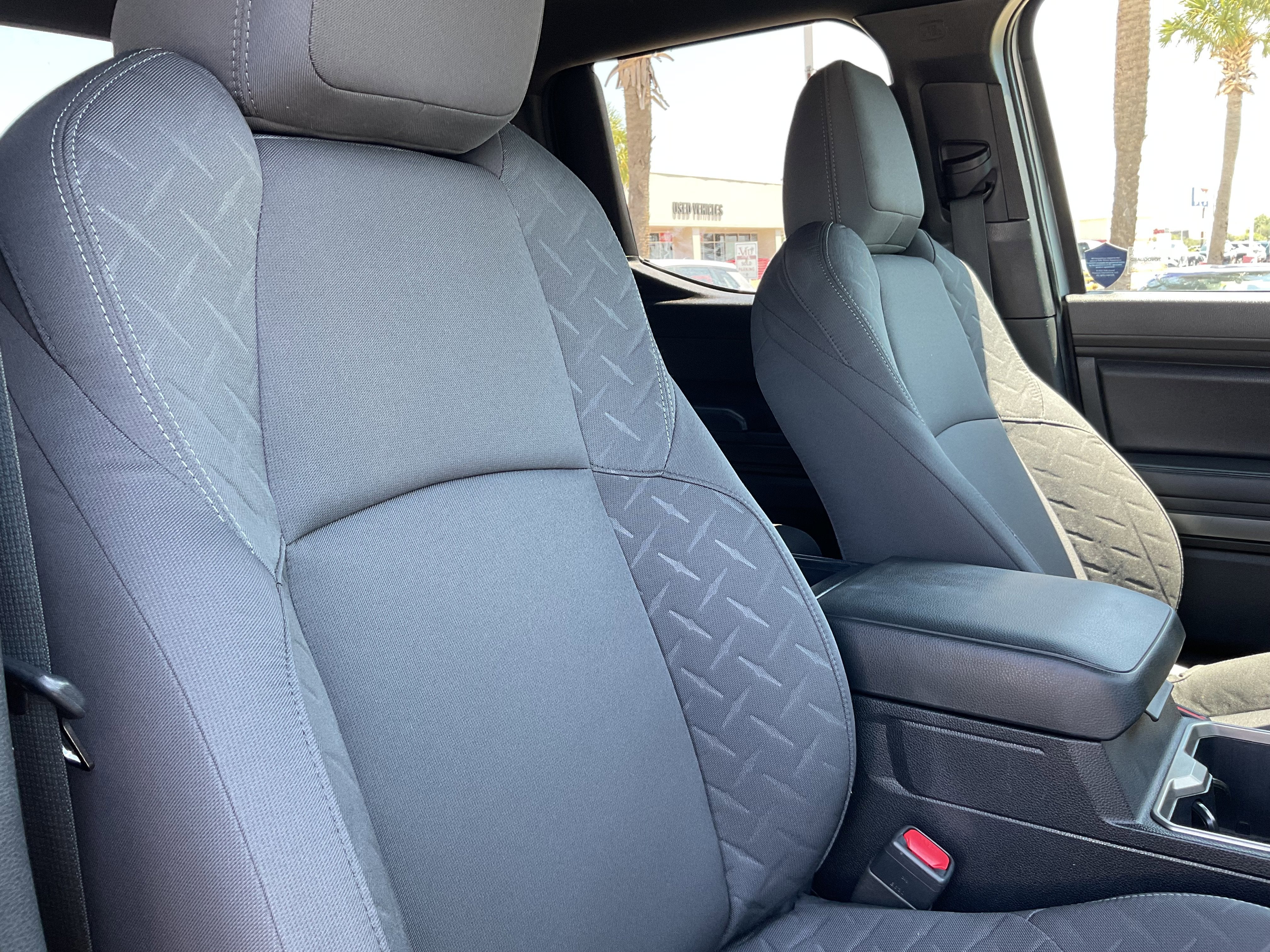 2024 Toyota TACOMA SR5 SR5