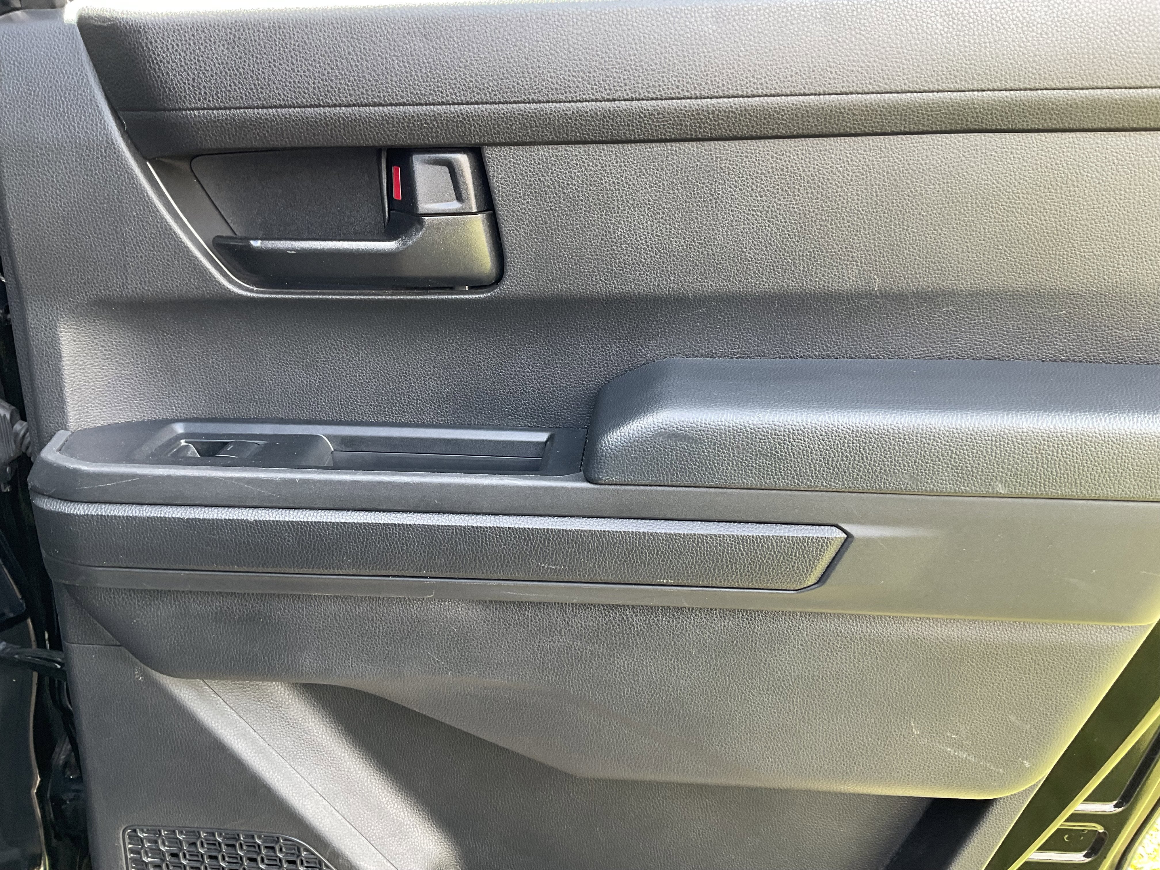 2024 Toyota TACOMA SR5 SR5