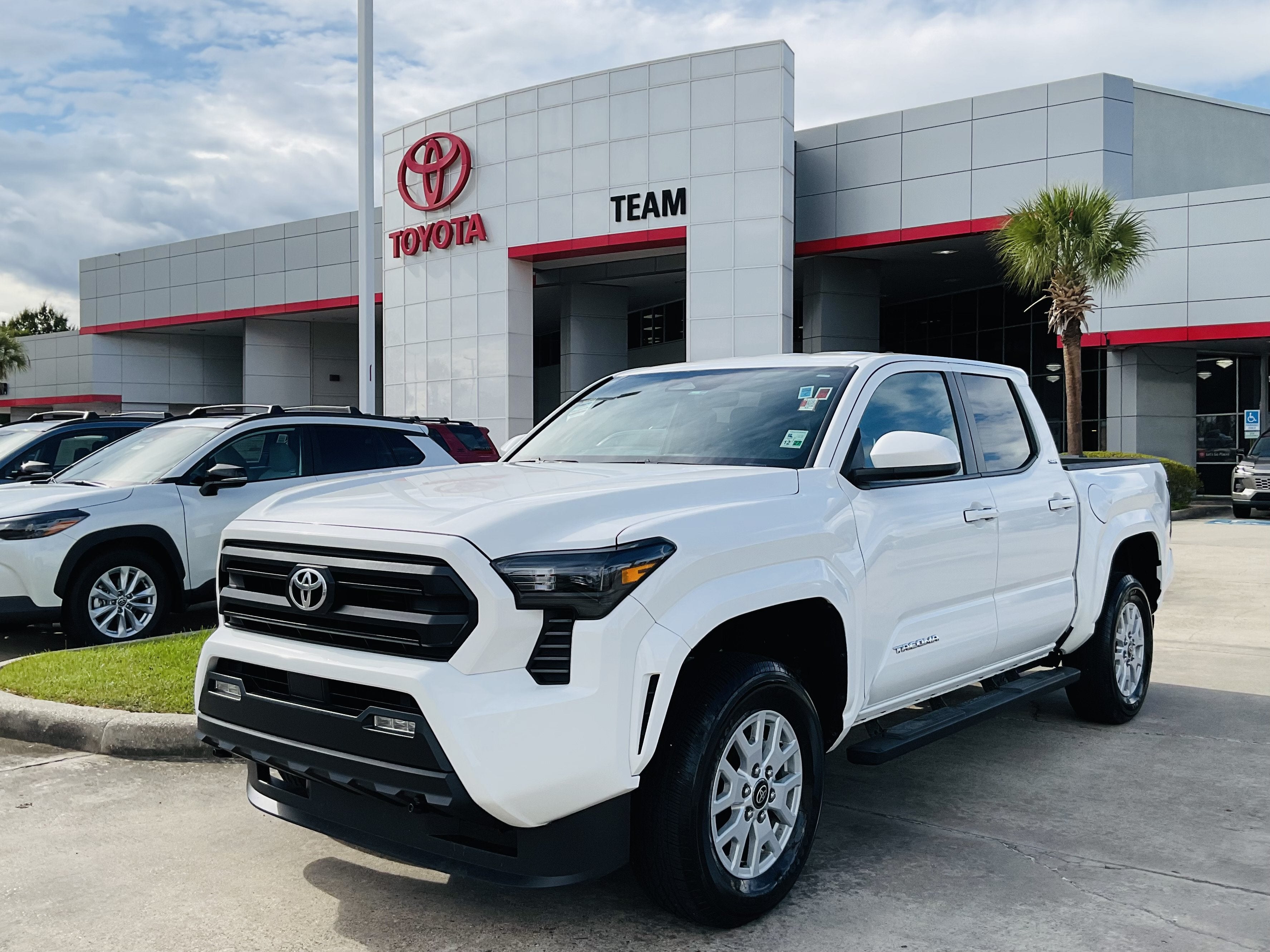 2026 Toyota Tacoma SR5