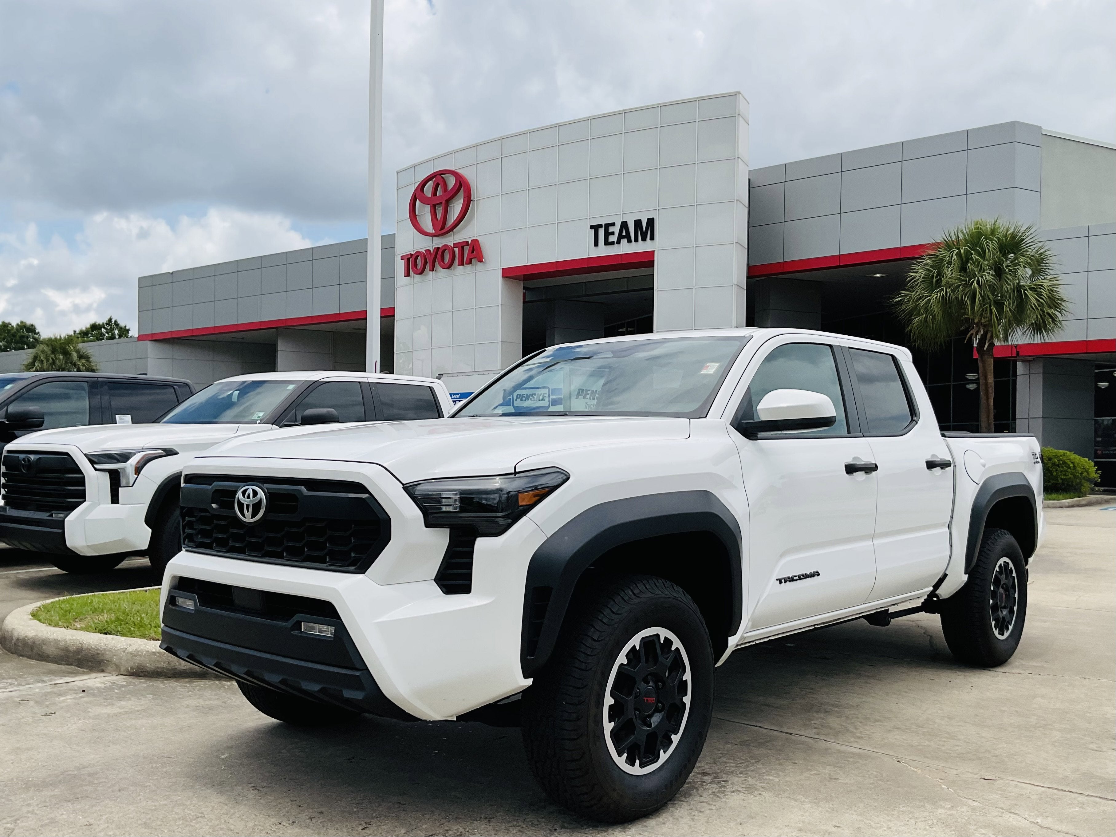 2024 Toyota TACOMA TRD OFFRD TRD Off Road