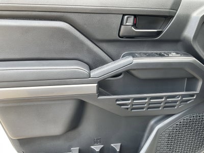 2025 Toyota Tacoma 4WD SR5