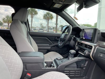 2025 Toyota Tacoma 4WD SR5