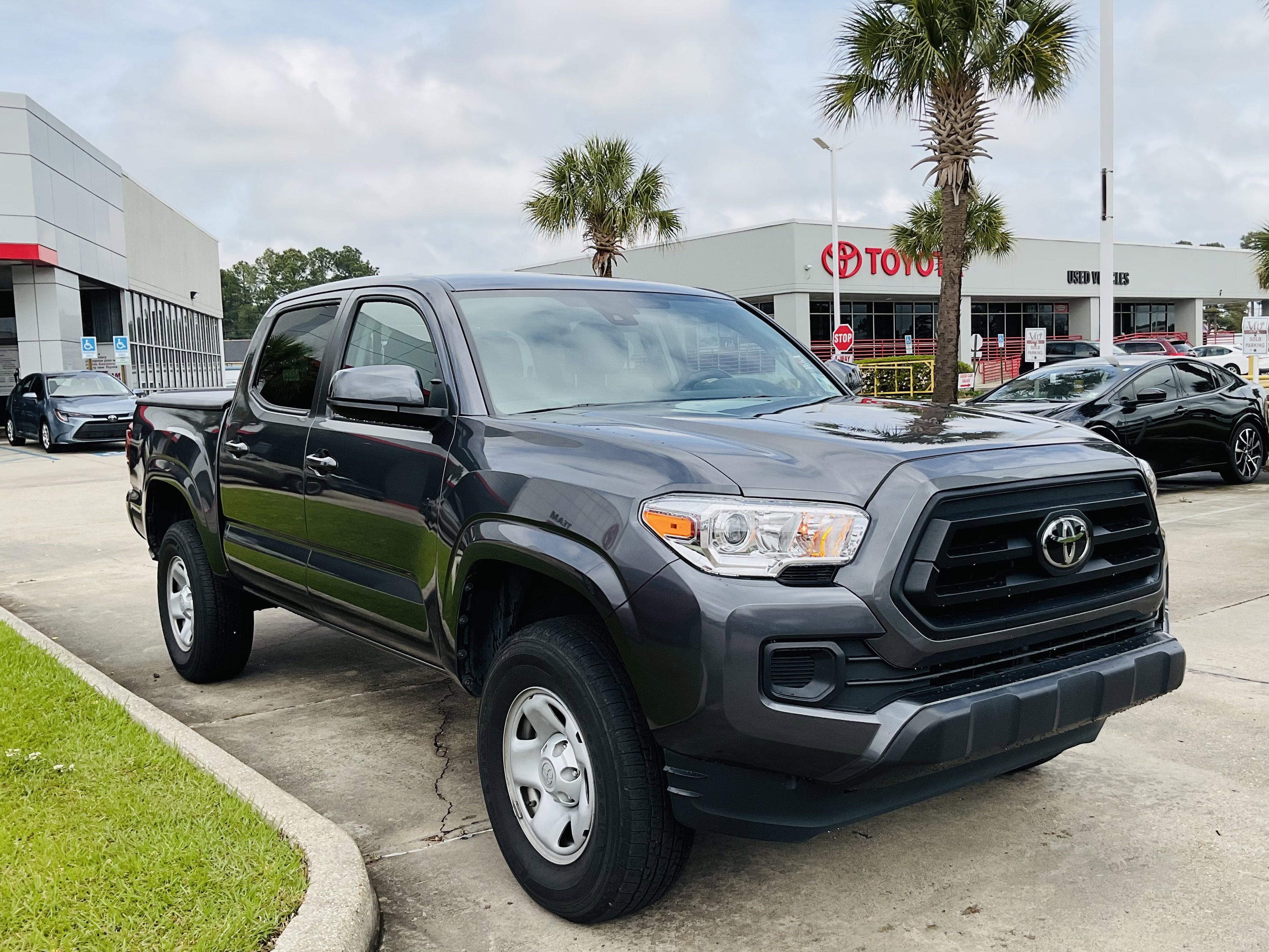 2022 Toyota TACOMA SR SR