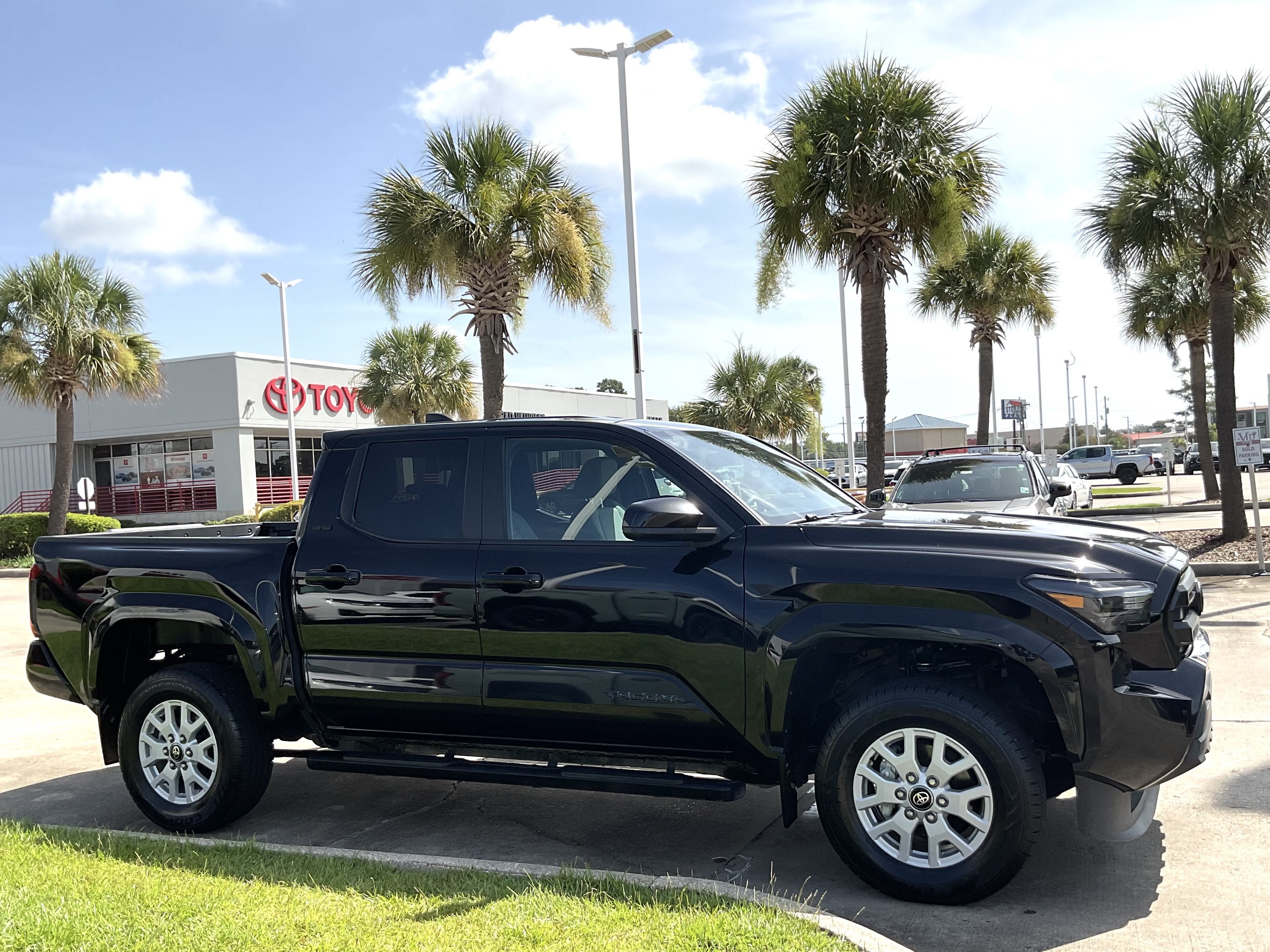 2024 Toyota Tacoma SR5