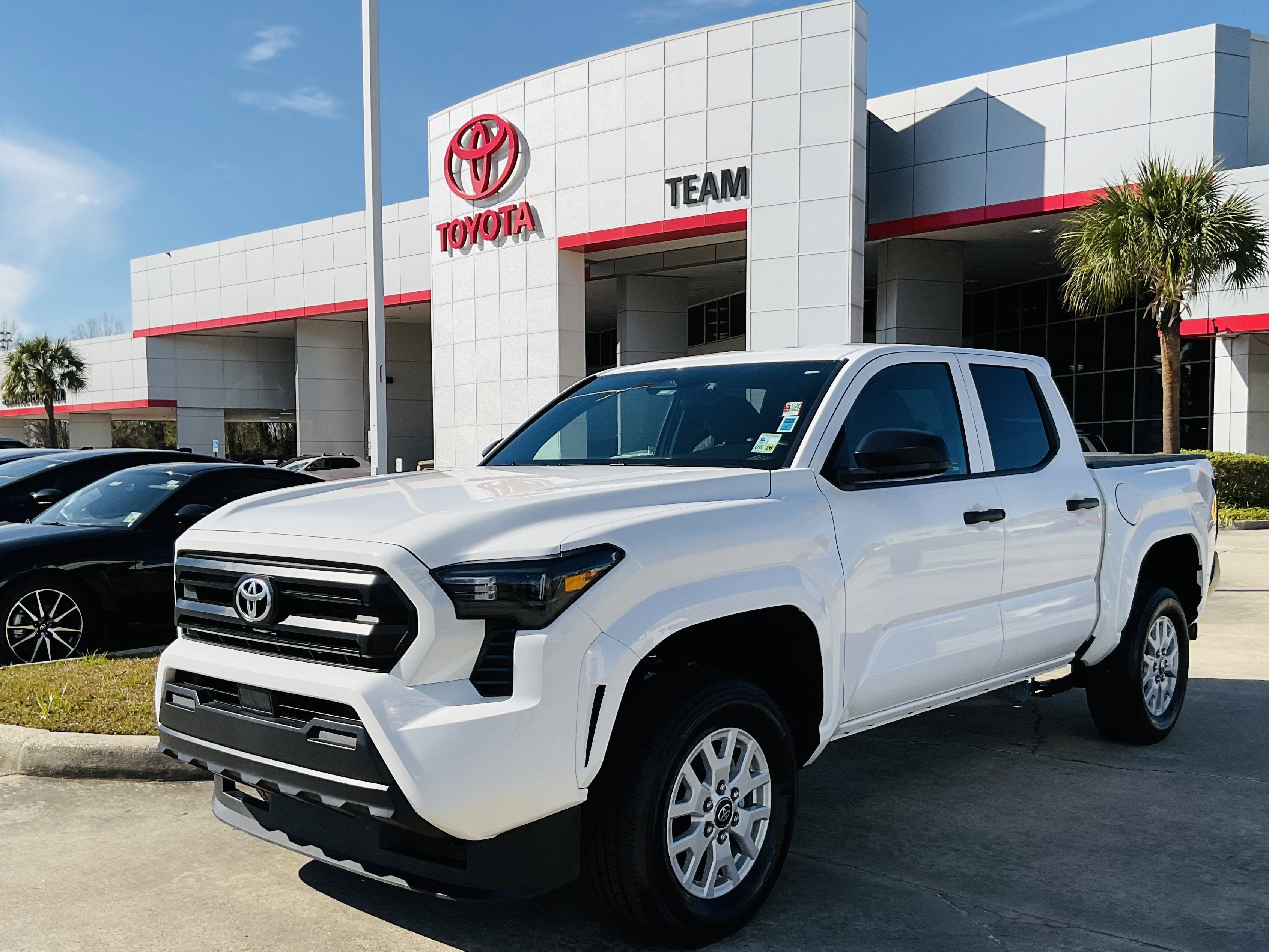 2025 Toyota TACOMA SR SR