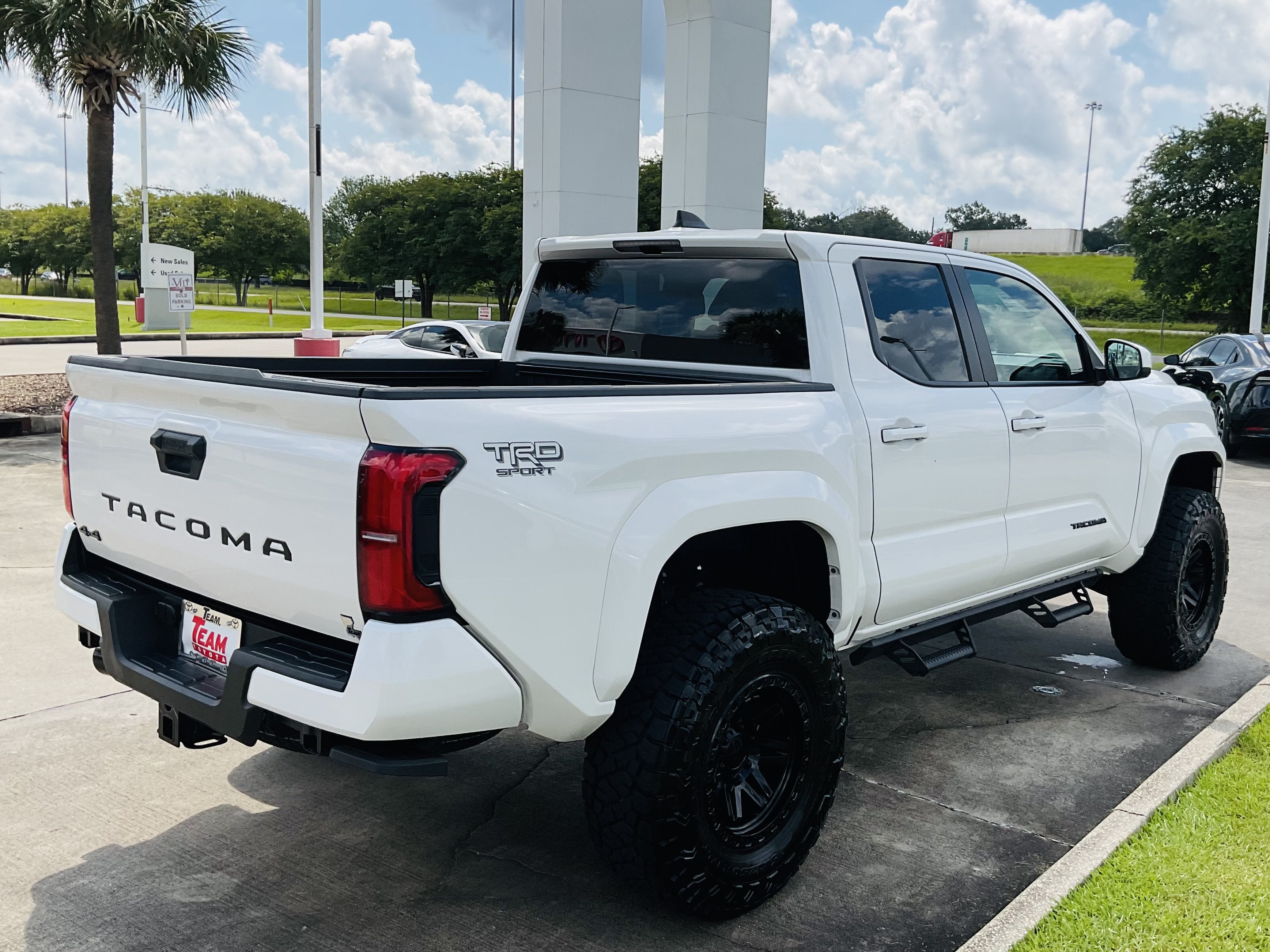2025 Toyota Tacoma TRD Sport