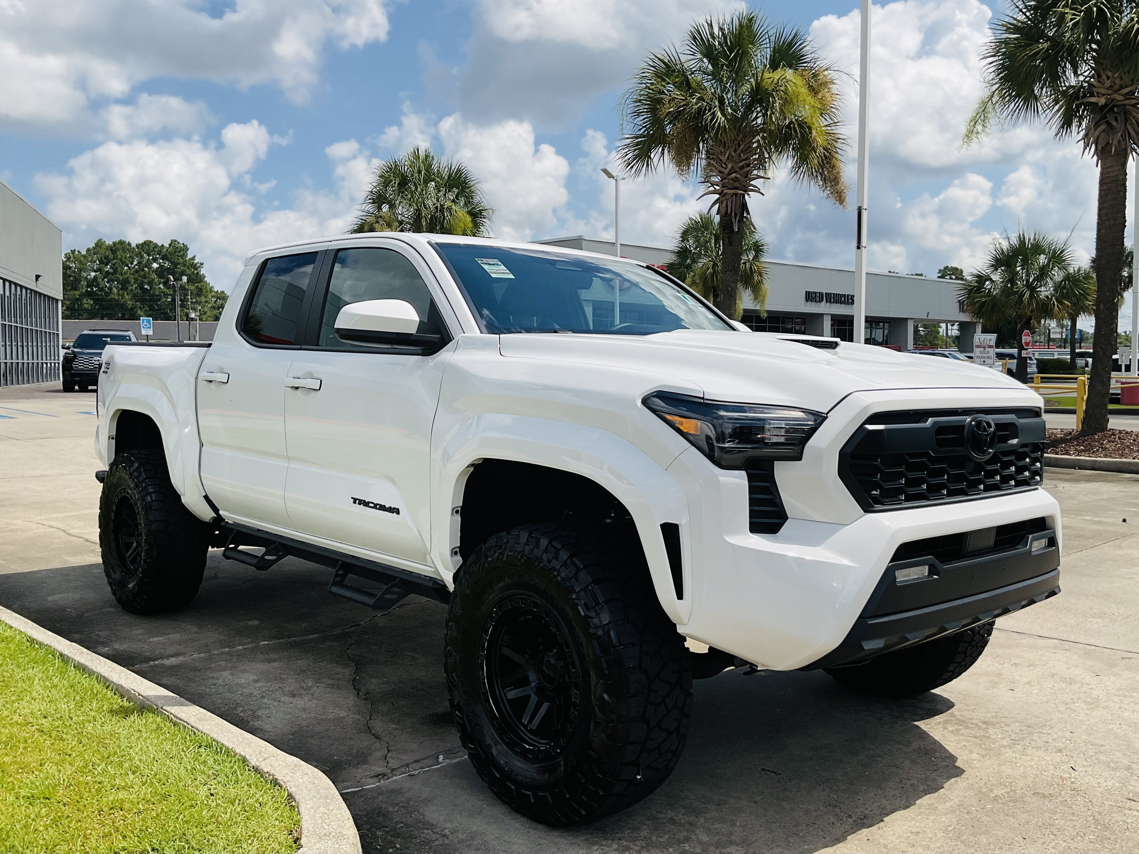 2025 Toyota Tacoma TRD Sport