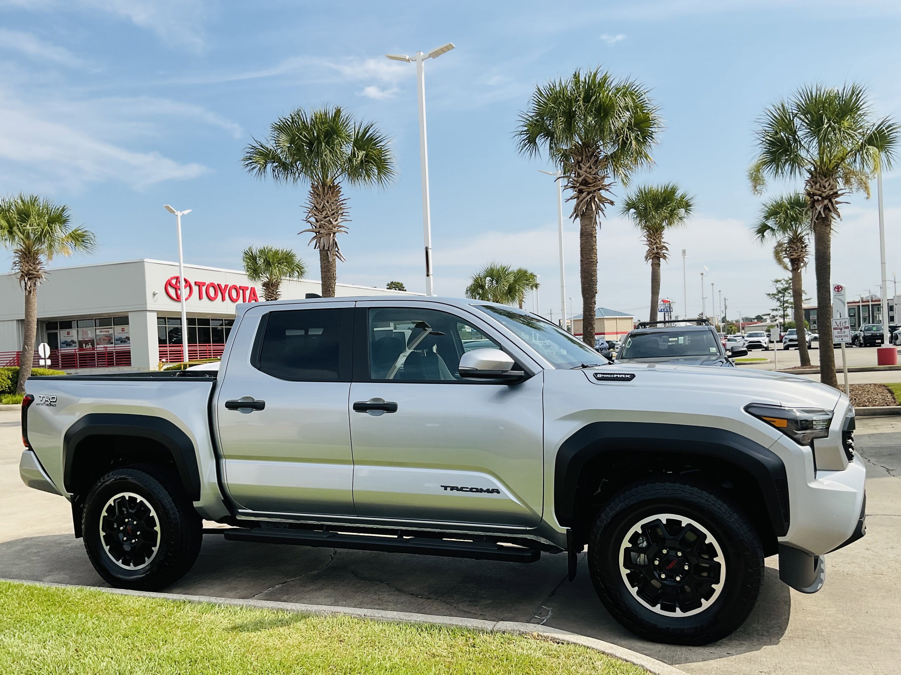 2024 Toyota TACOMA TRD OFFRD TRD Off Road Hybrid