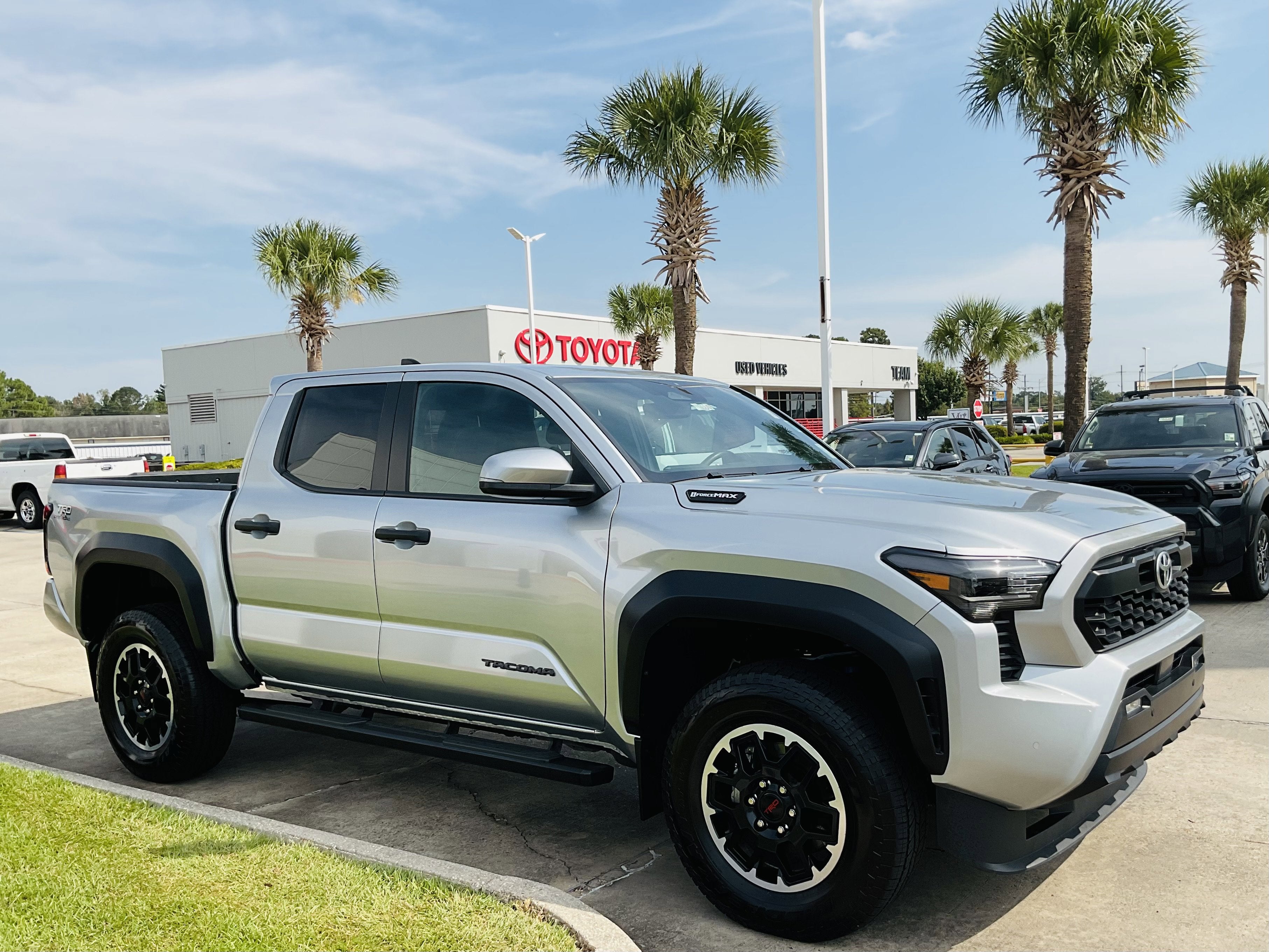 2024 Toyota TACOMA TRD OFFRD TRD Off Road Hybrid
