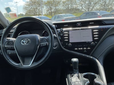 2019 Toyota CAMRY XLE V6