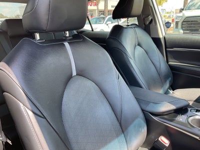 2019 Toyota CAMRY XLE V6