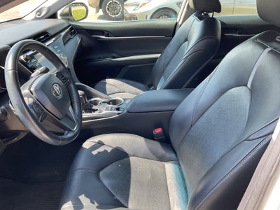 2019 Toyota CAMRY XLE V6