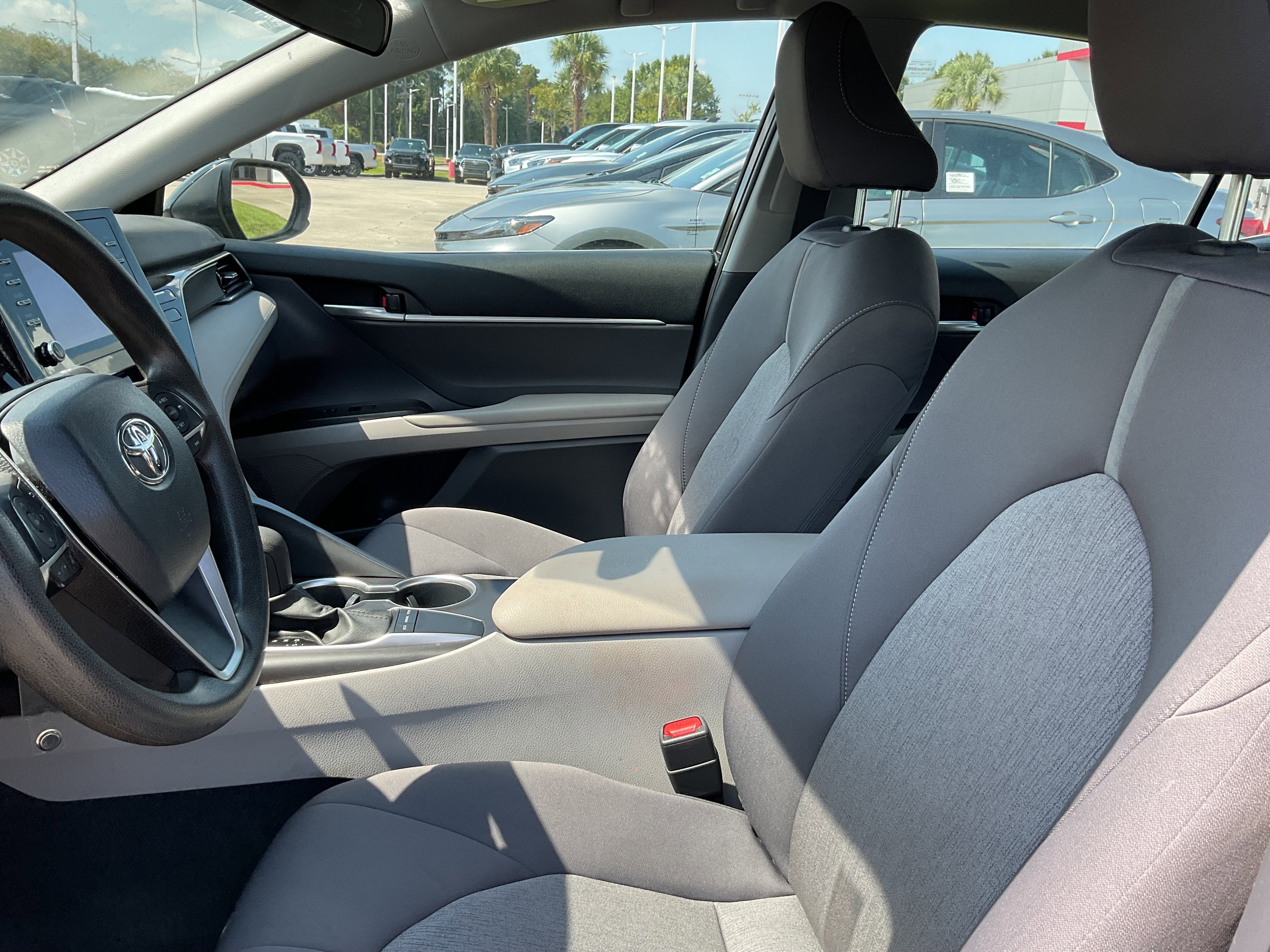 2023 Toyota CAMRY LE