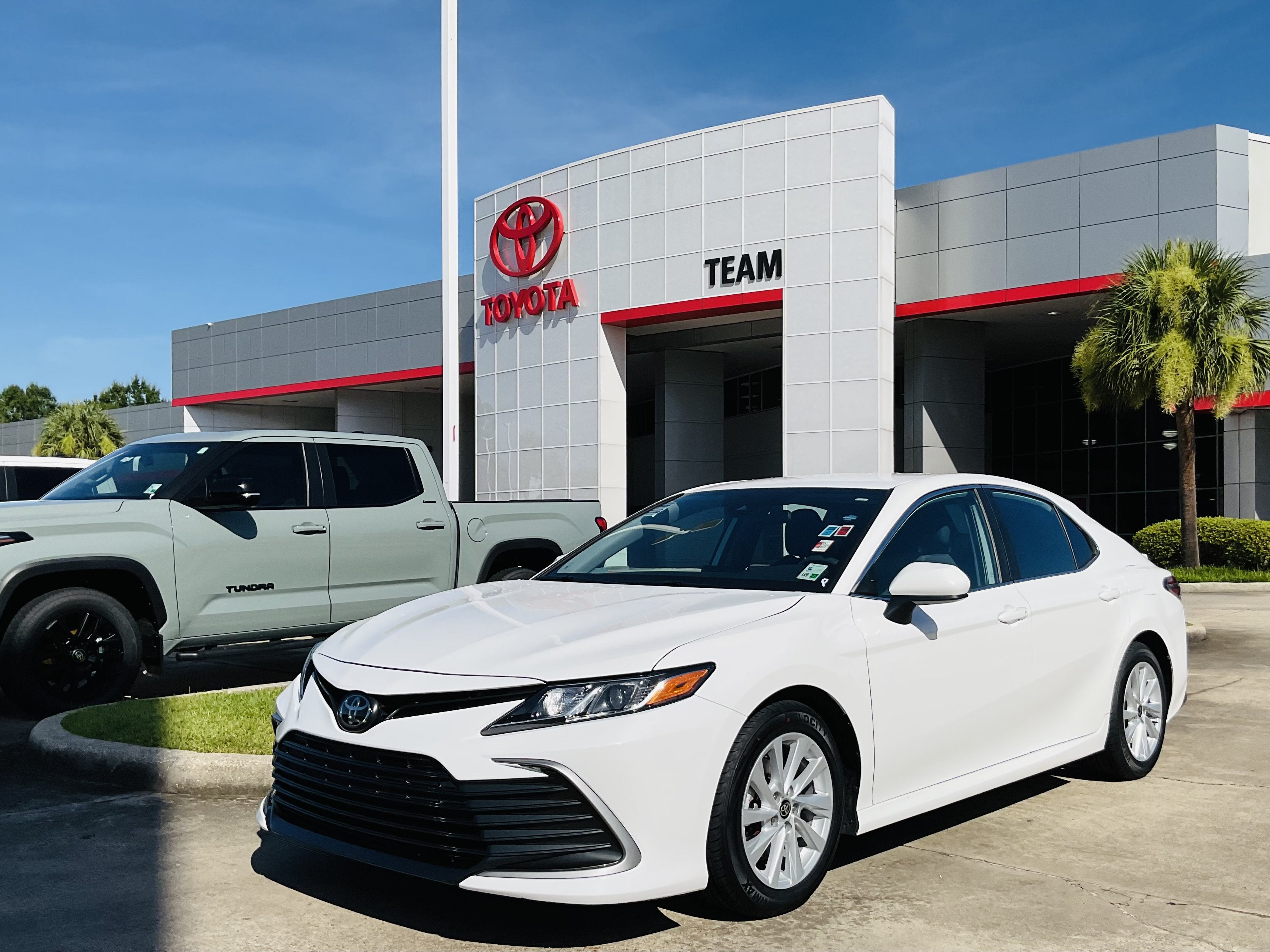2023 Toyota Camry LE