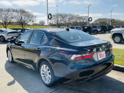 2023 Toyota CAMRY LE