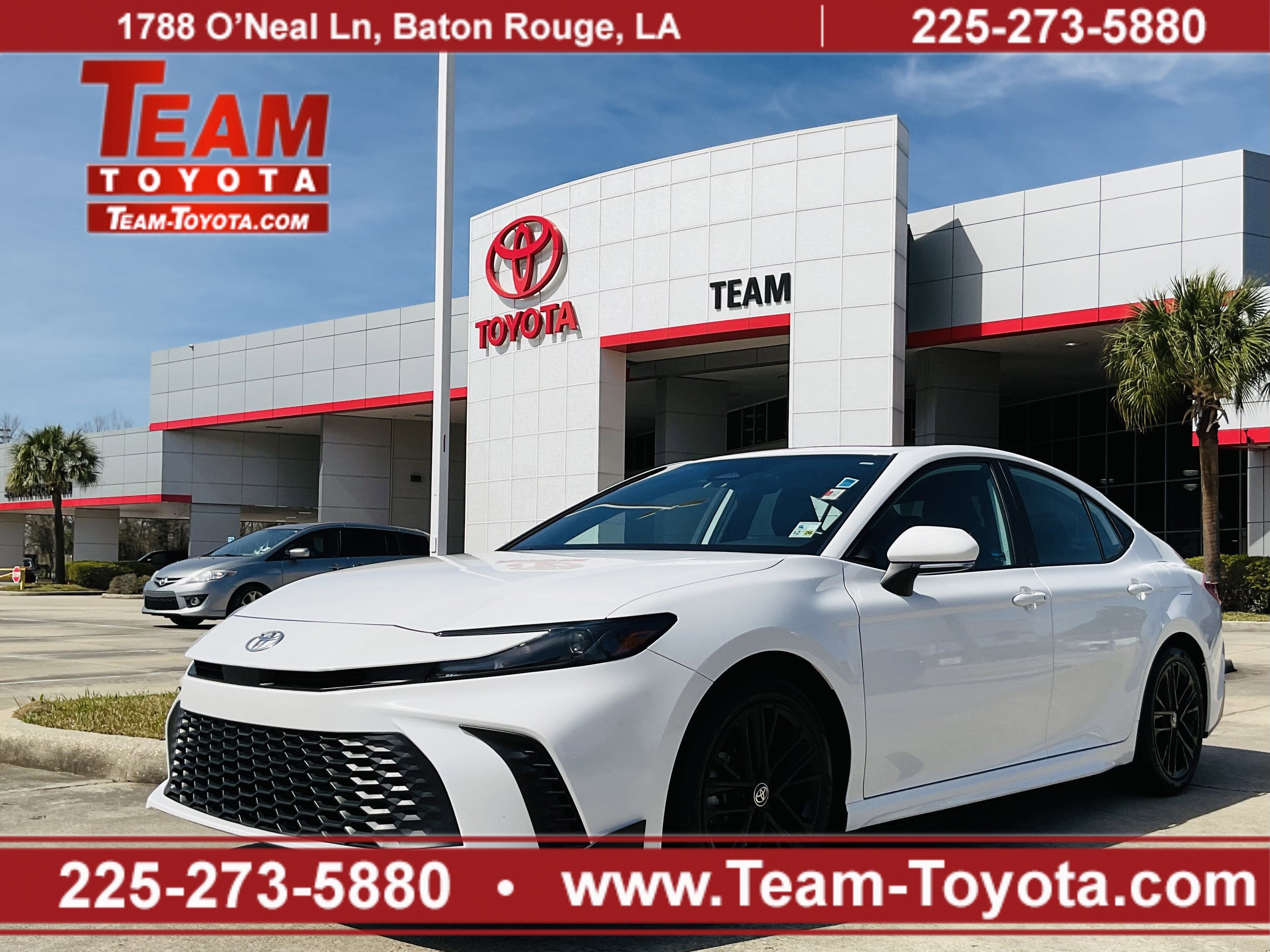 2025 Toyota CAMRY SE