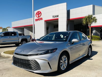 2025 Toyota CAMRY LE