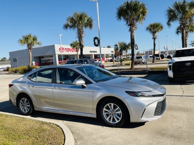 2025 Toyota CAMRY LE