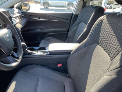 2025 Toyota CAMRY LE