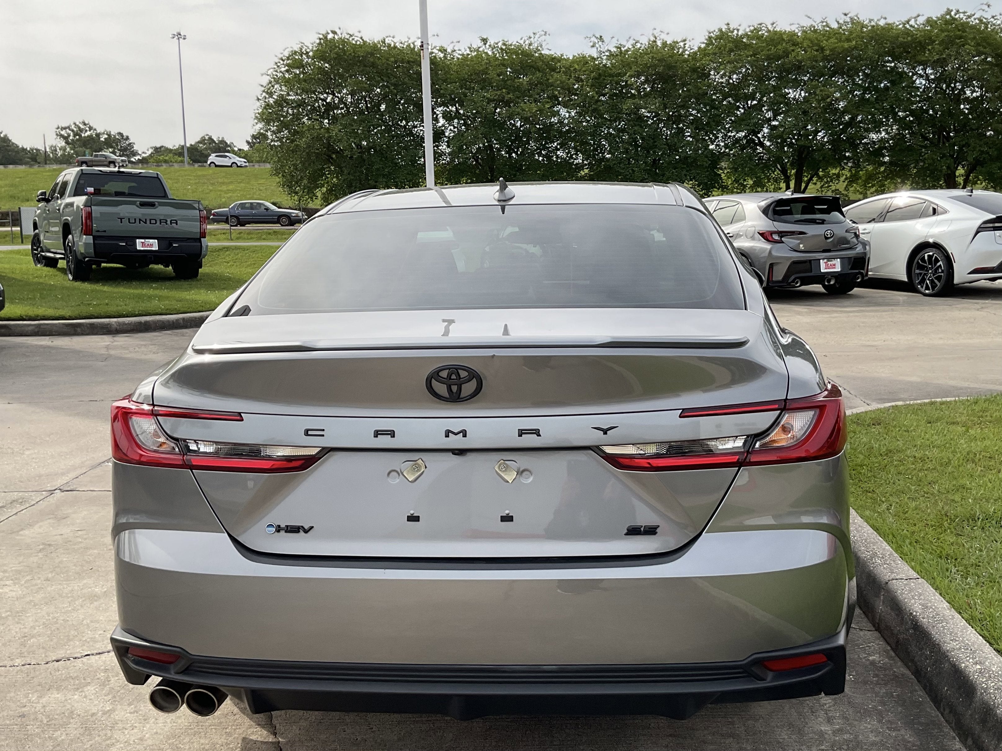2025 Toyota CAMRY SE