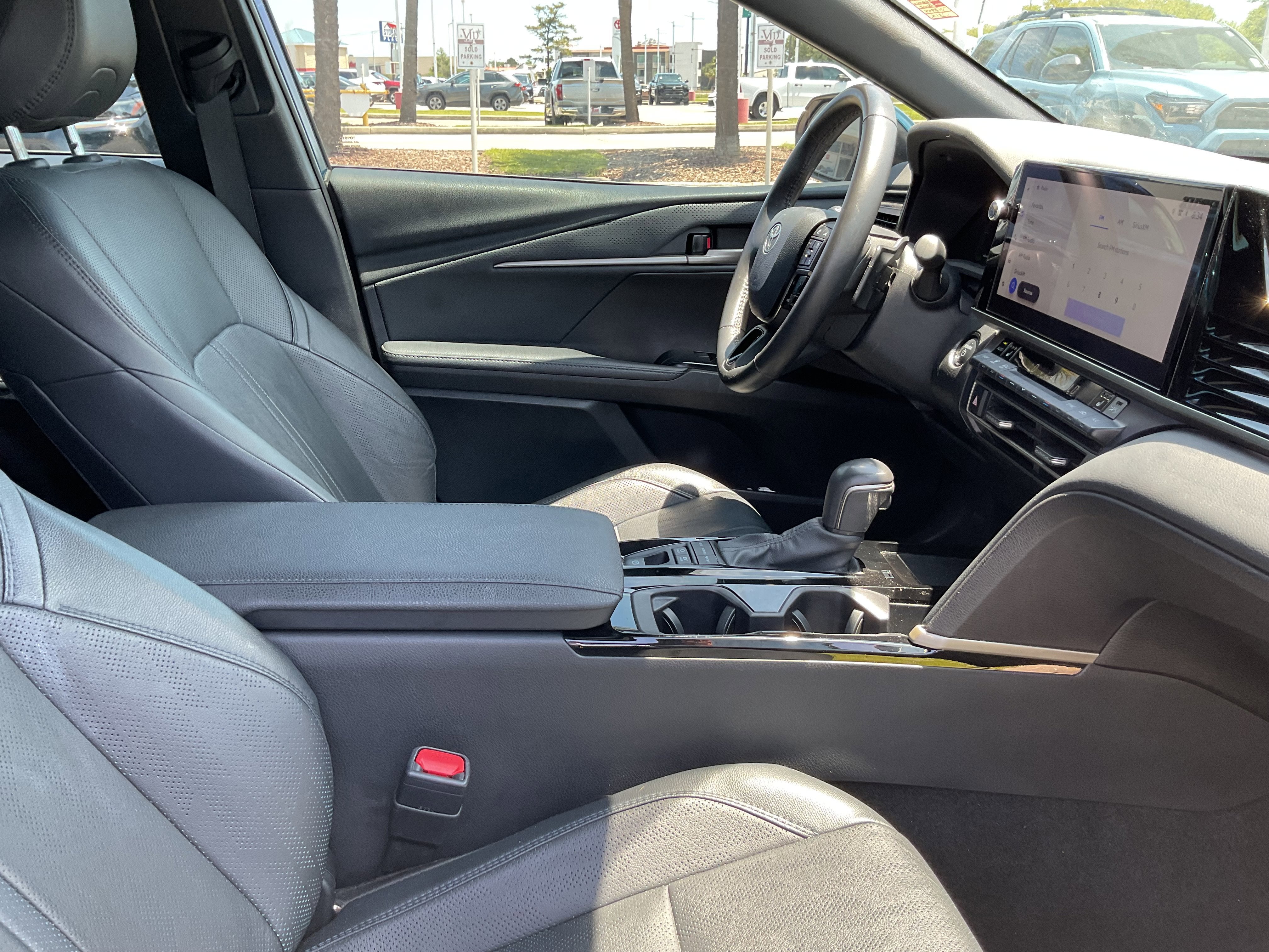2025 Toyota CAMRY XSE