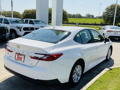 2025 Toyota CAMRY LE