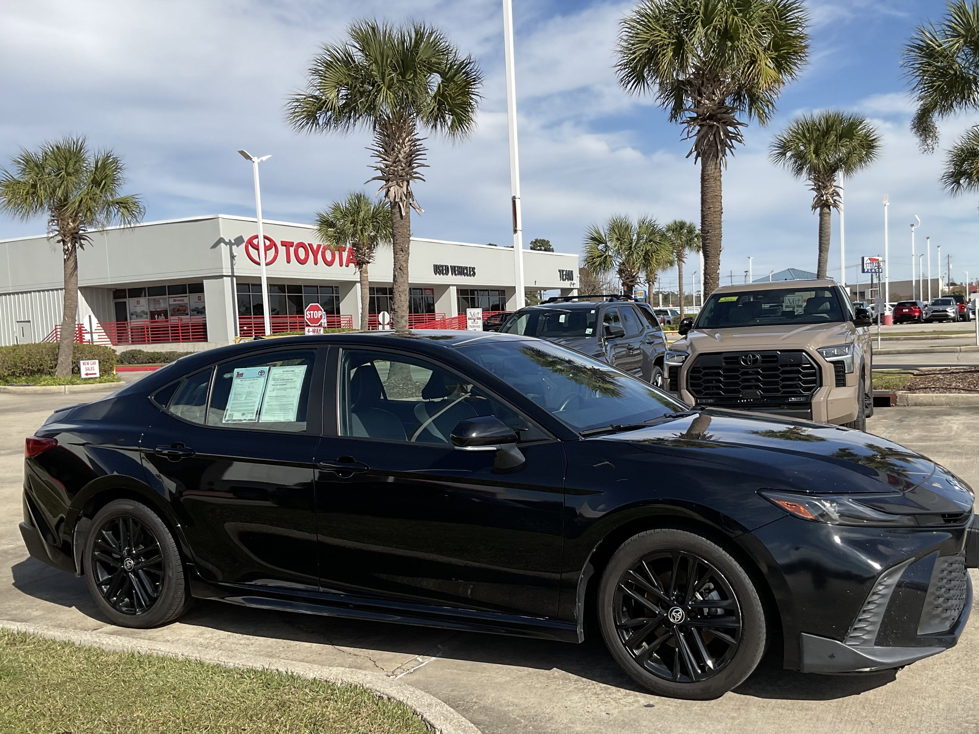 2025 Toyota CAMRY SE