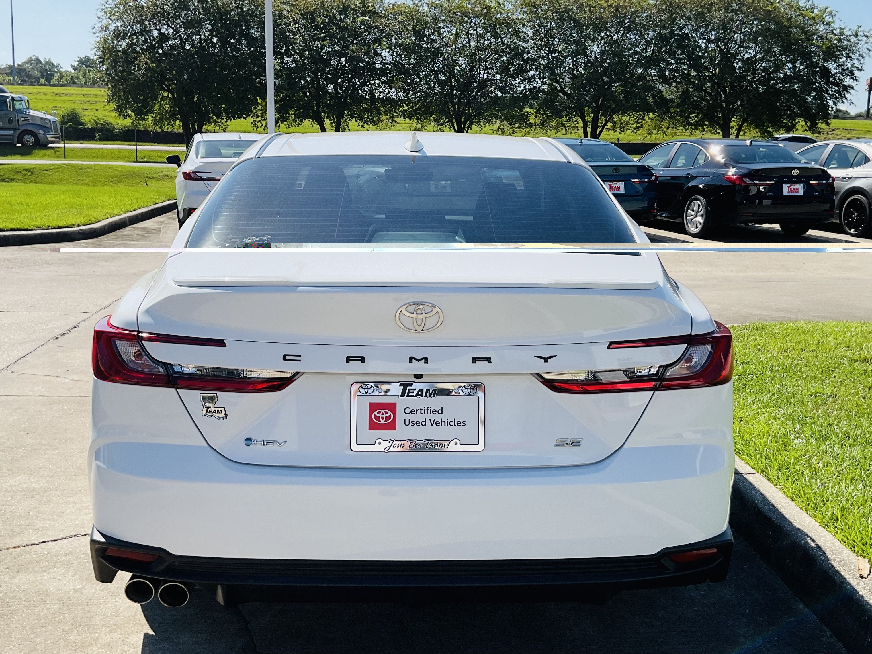 2025 Toyota Camry SE