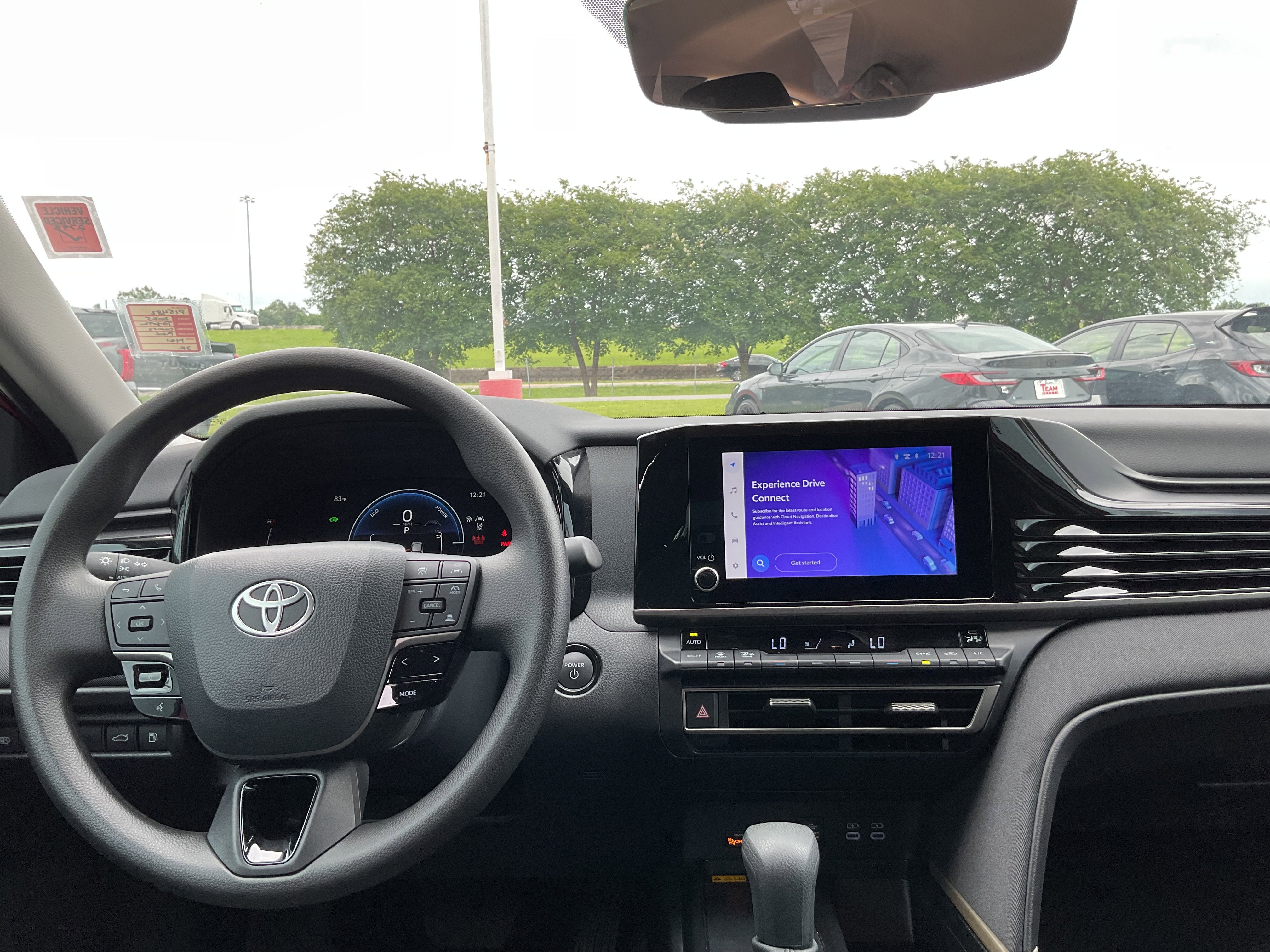 2025 Toyota CAMRY LE
