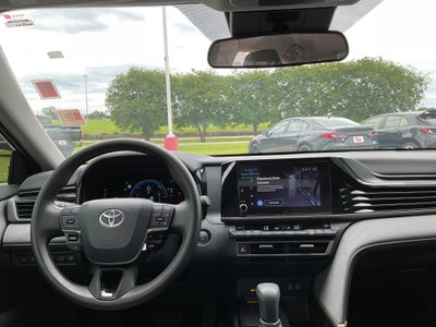 2025 Toyota CAMRY LE
