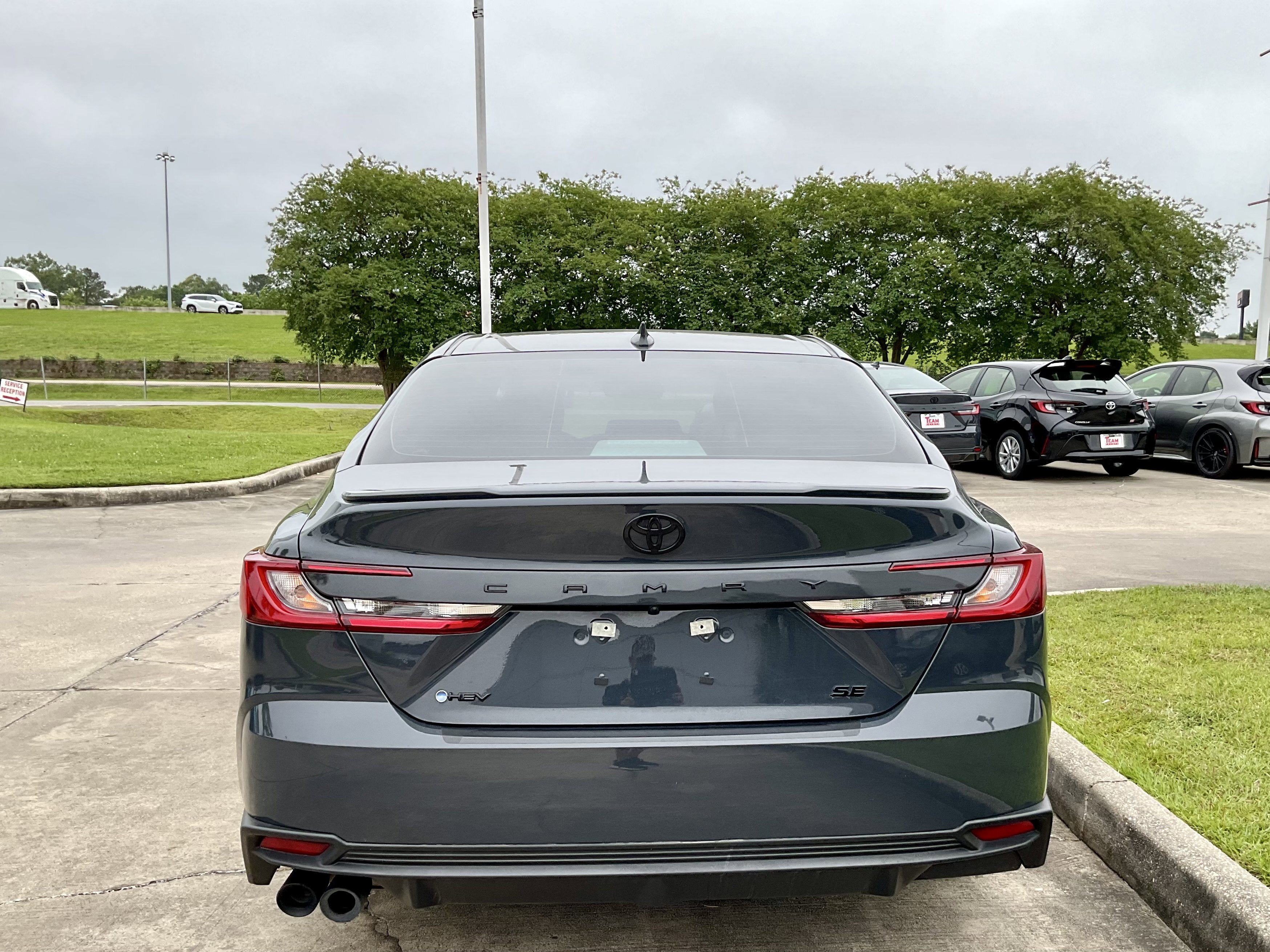 2025 Toyota CAMRY SE
