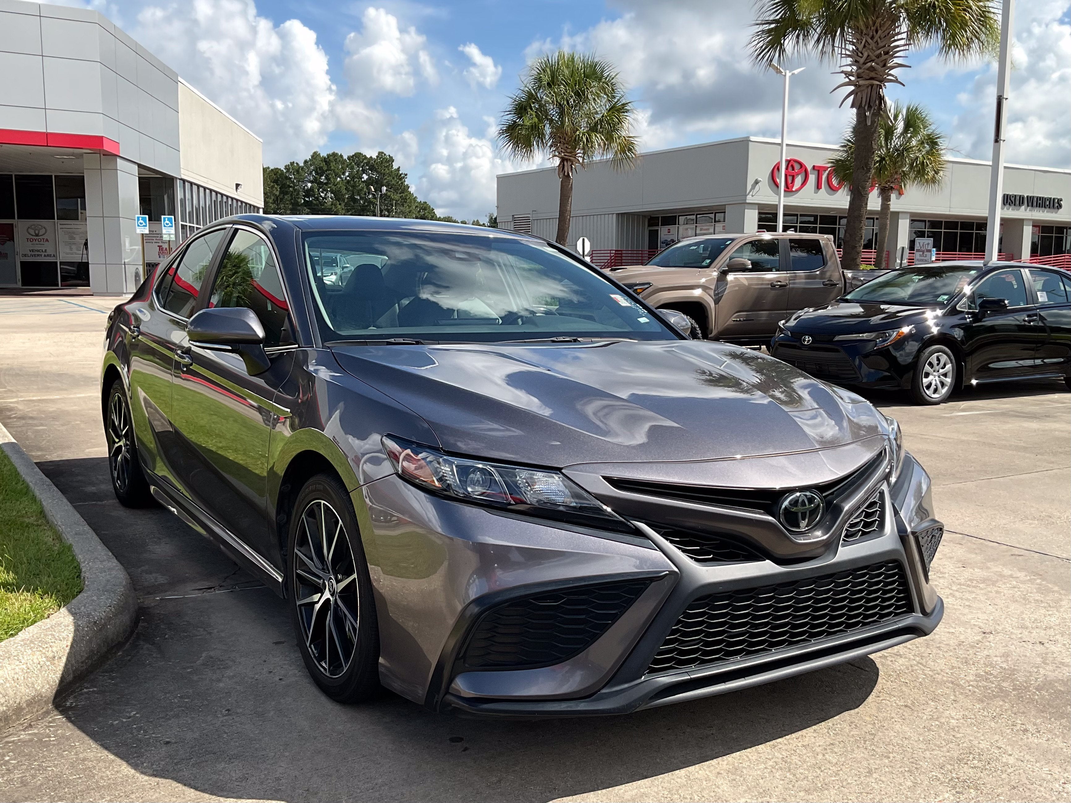 2024 Toyota Camry SE