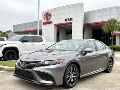 2024 Toyota CAMRY SE