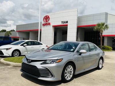 2024 Toyota CAMRY LE