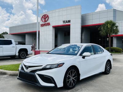 2023 Toyota Camry SE