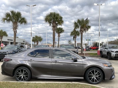 2023 Toyota CAMRY SE