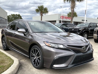 2023 Toyota CAMRY SE