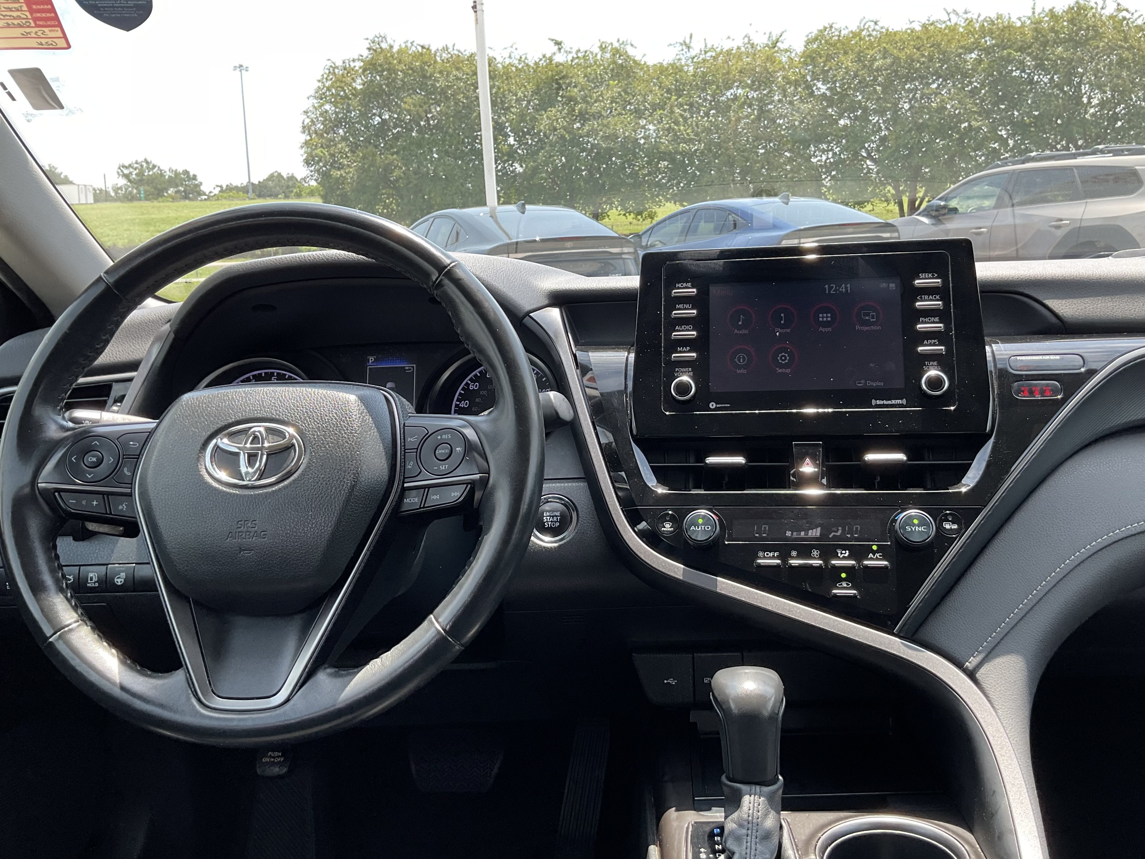 2024 Toyota Camry SE