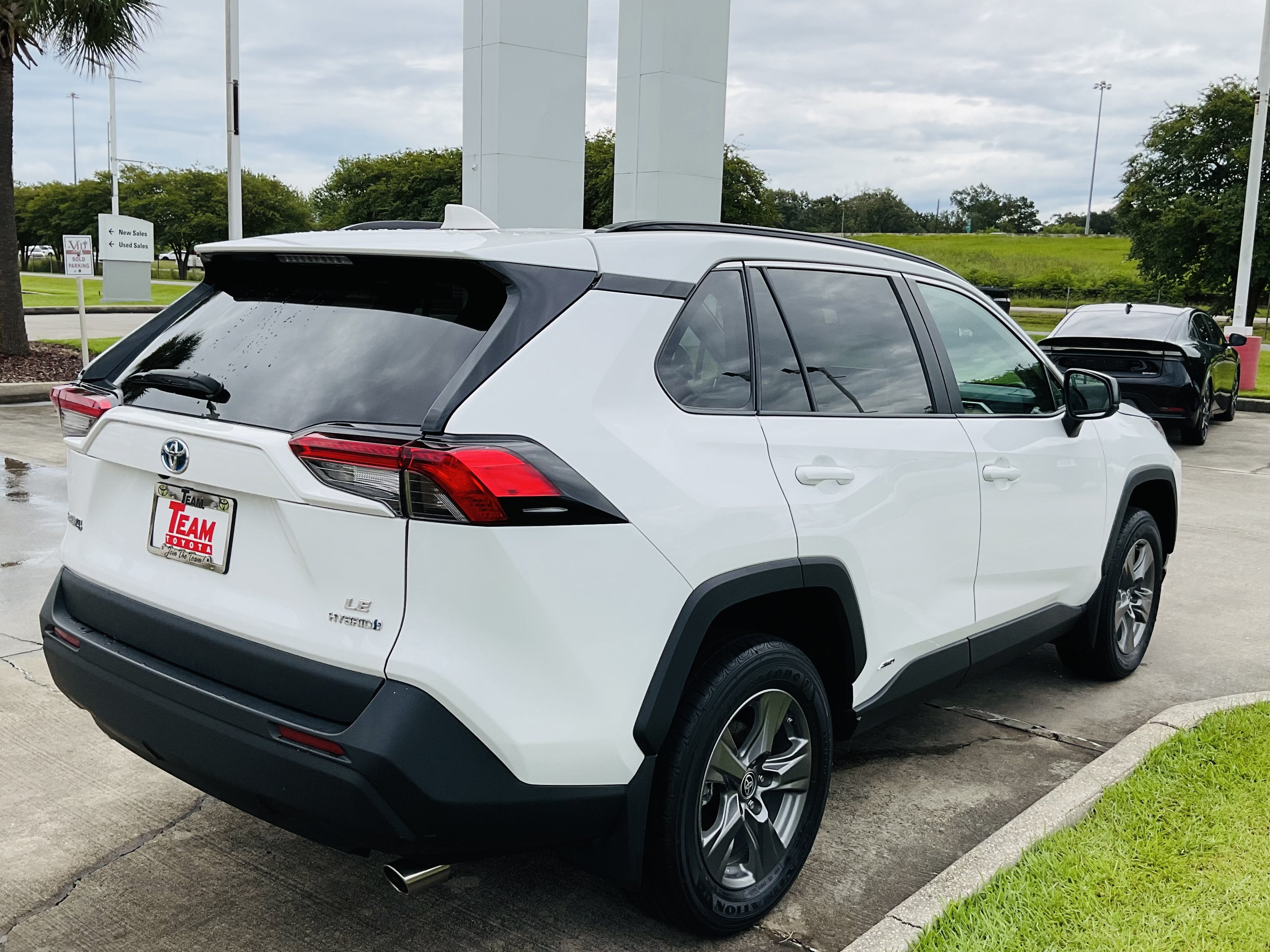 2024 Toyota RAV4 Hybrid Hybrid LE