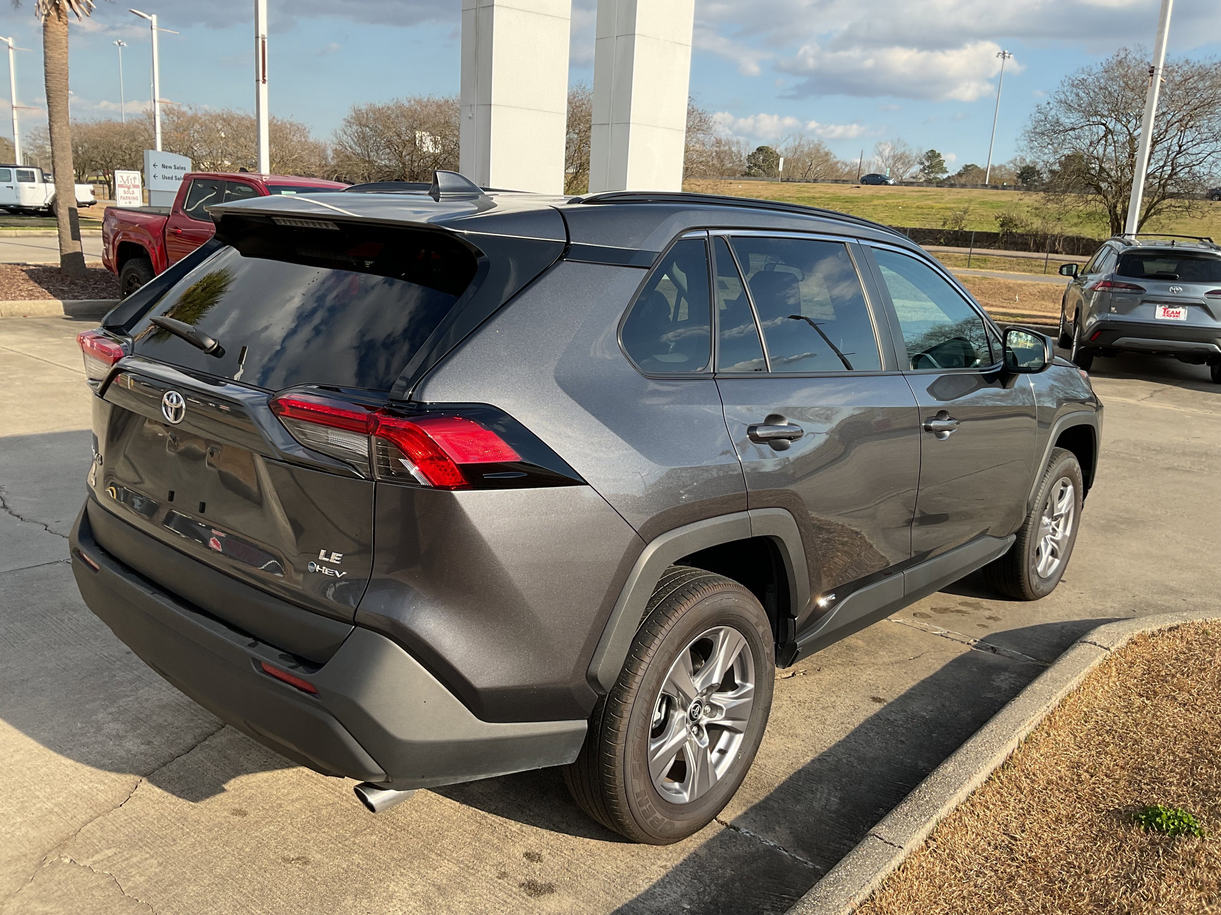 2025 Toyota RAV4 HYBRID Hybrid LE